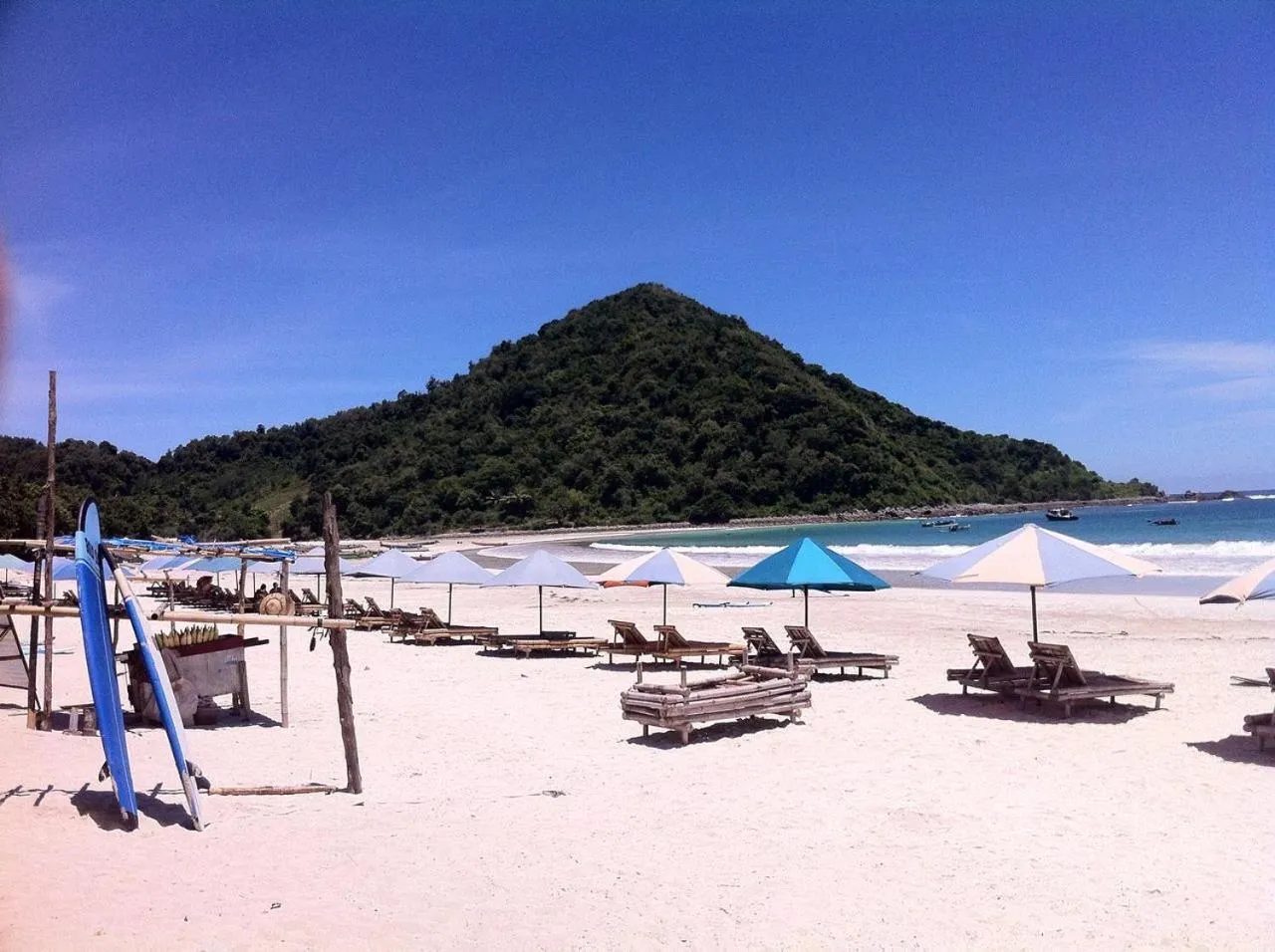 Beach in Tiki Boutique Hotel Spa Lombok