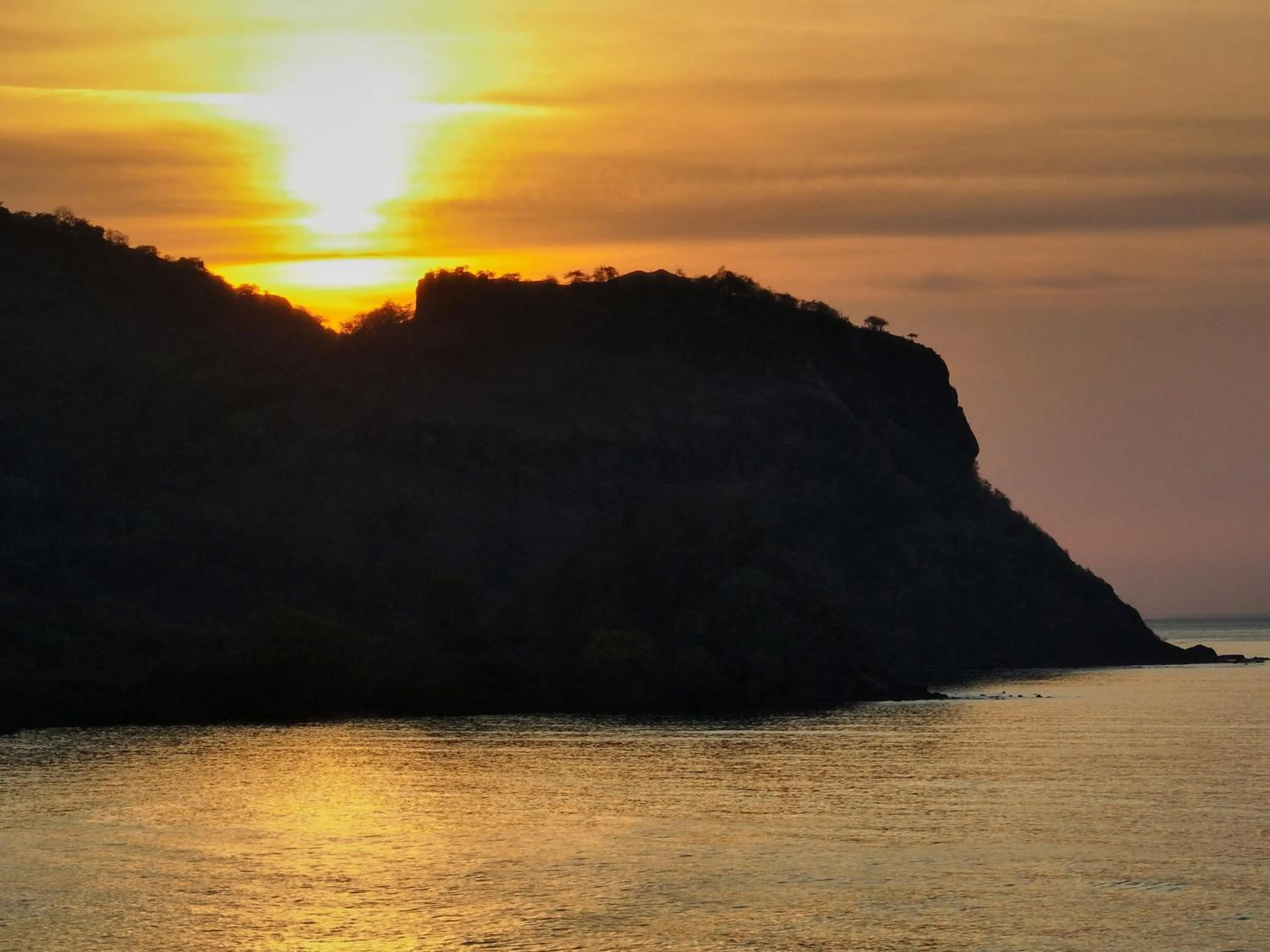 Sunset in Myamo Beach Lodge