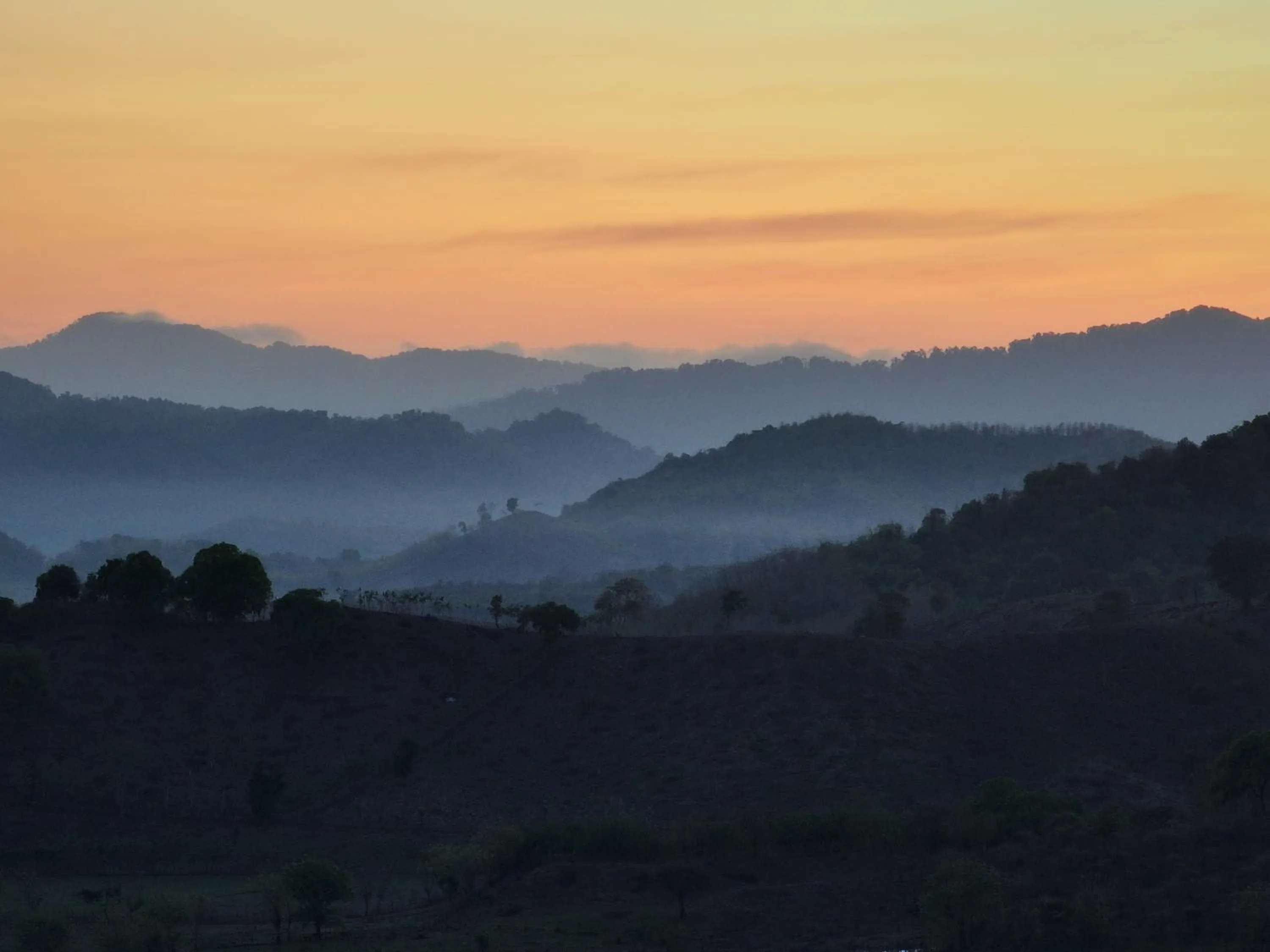 Sunrise in Myamo Beach Lodge