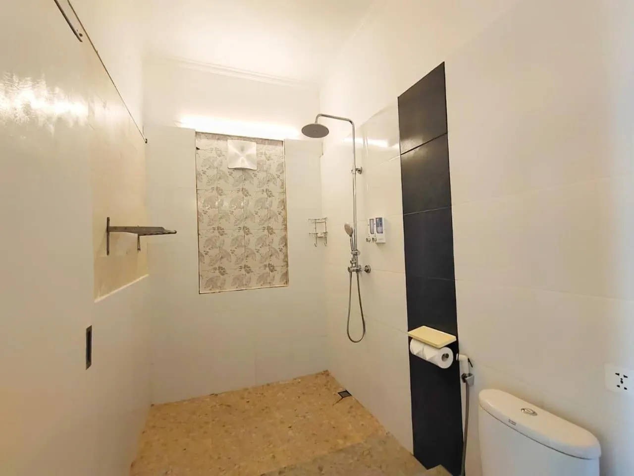 Shower in Villa Umbrella Lombok