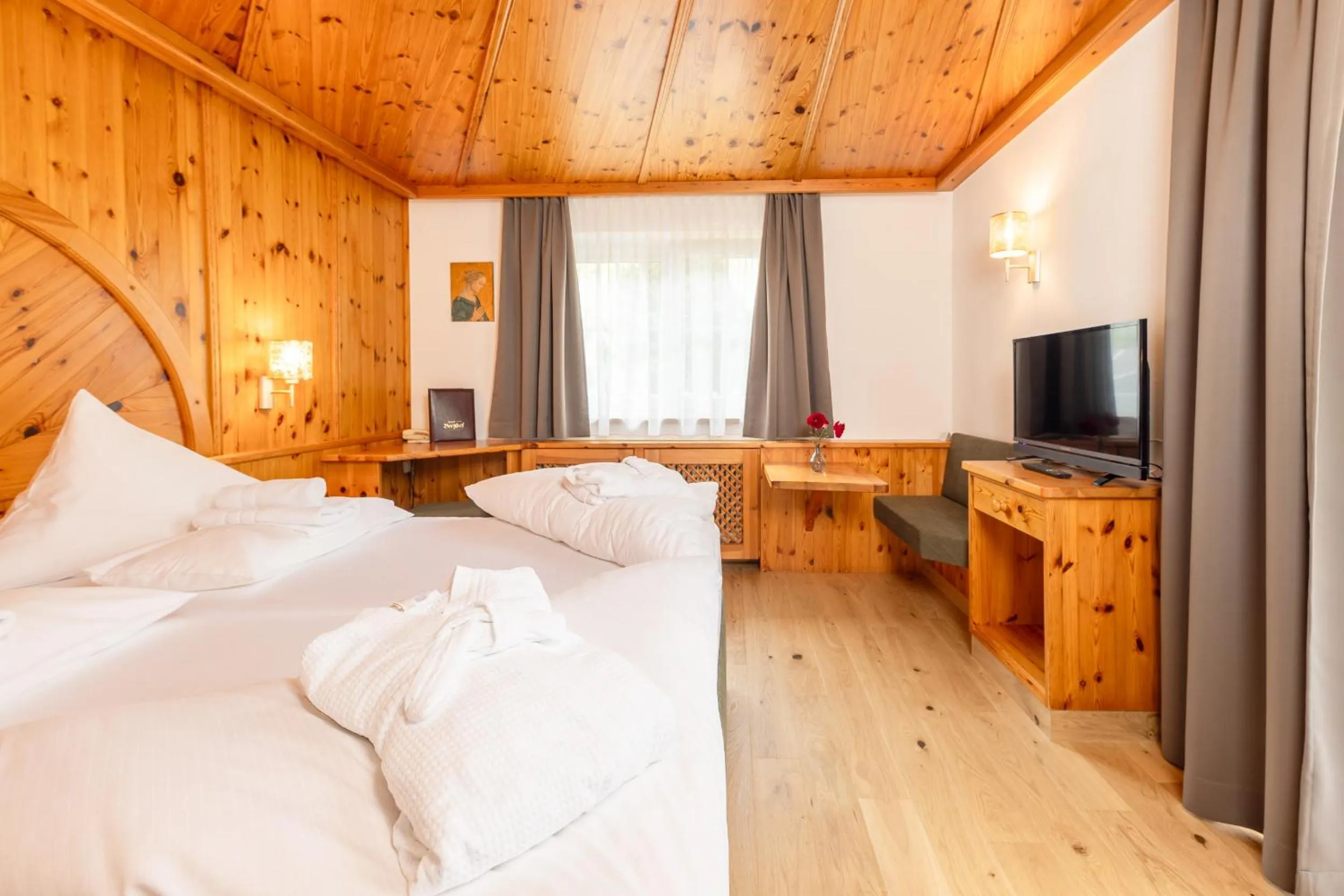 Photo of the whole room, Bed in Hotel Berghof