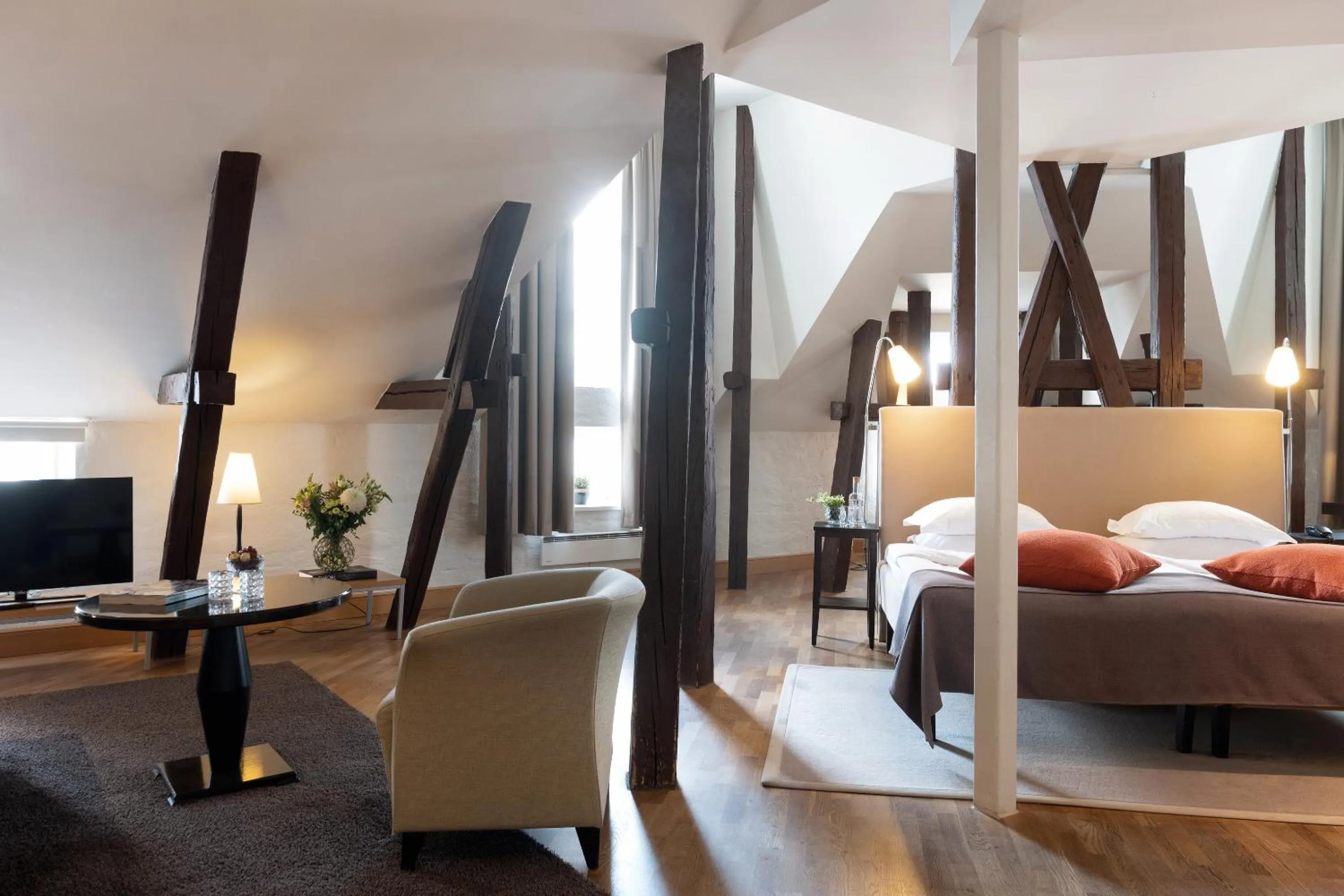 Bedroom, Bed in Elite Hotel Knaust