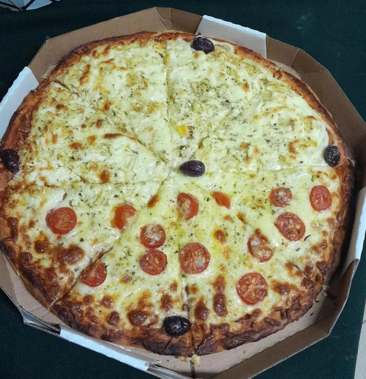 Restaurant/places to eat in MD Luar da Montanha