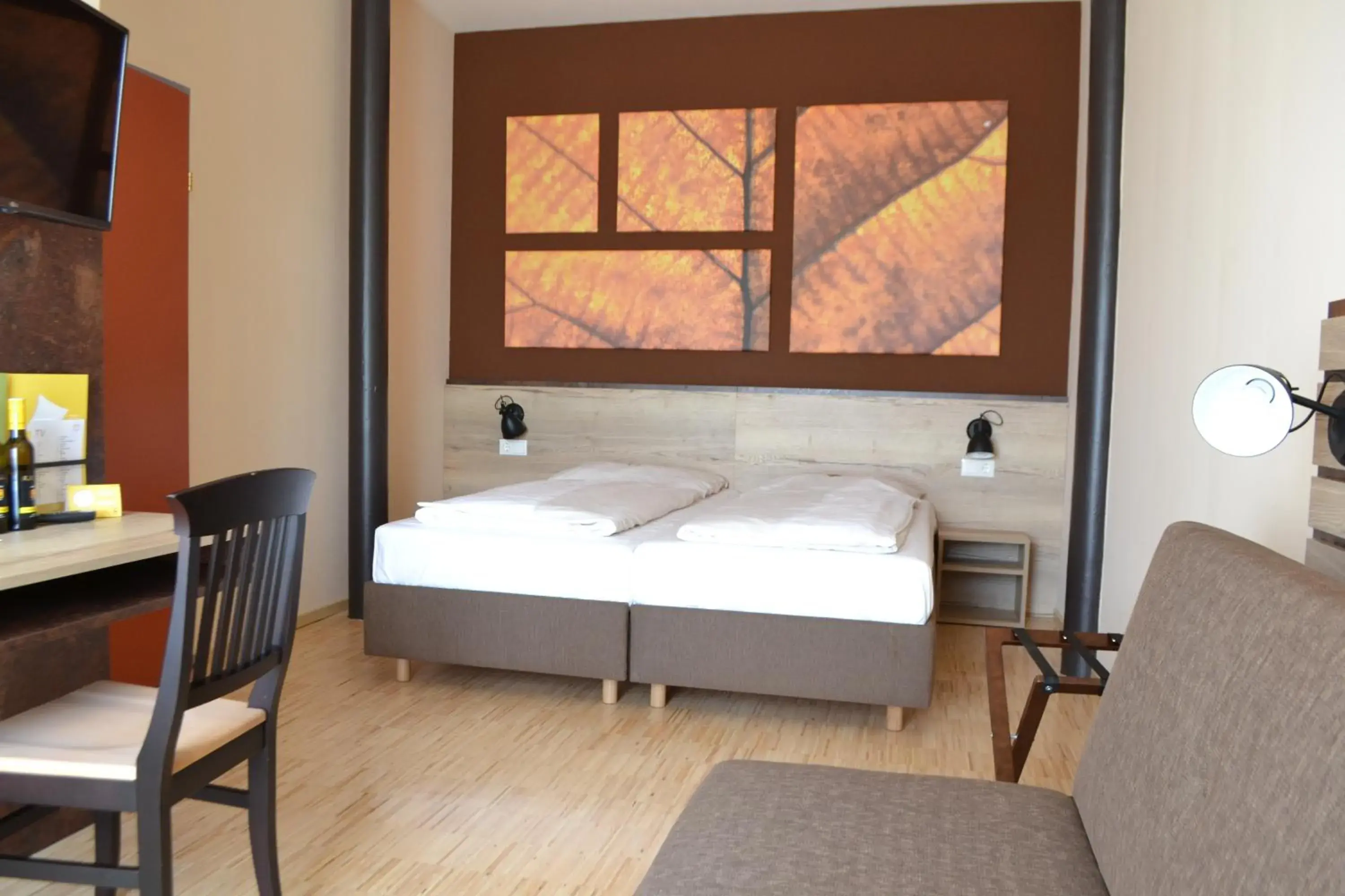 Family Room with 2 bedrooms in JUFA Hotel Fürstenfeld Family Room with 2 bedrooms in JUFA Hotel Fürstenfeld