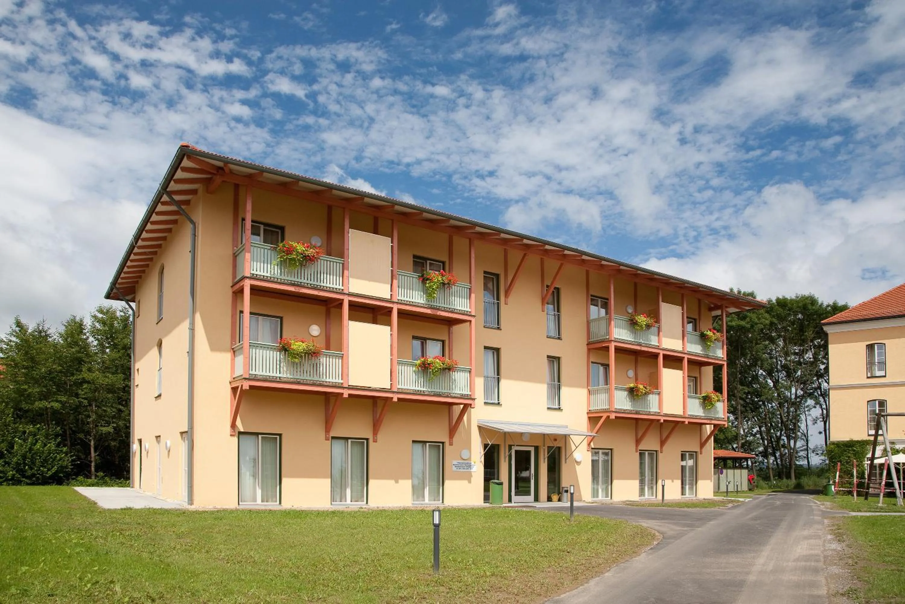 Facade/entrance in JUFA Hotel Fürstenfeld