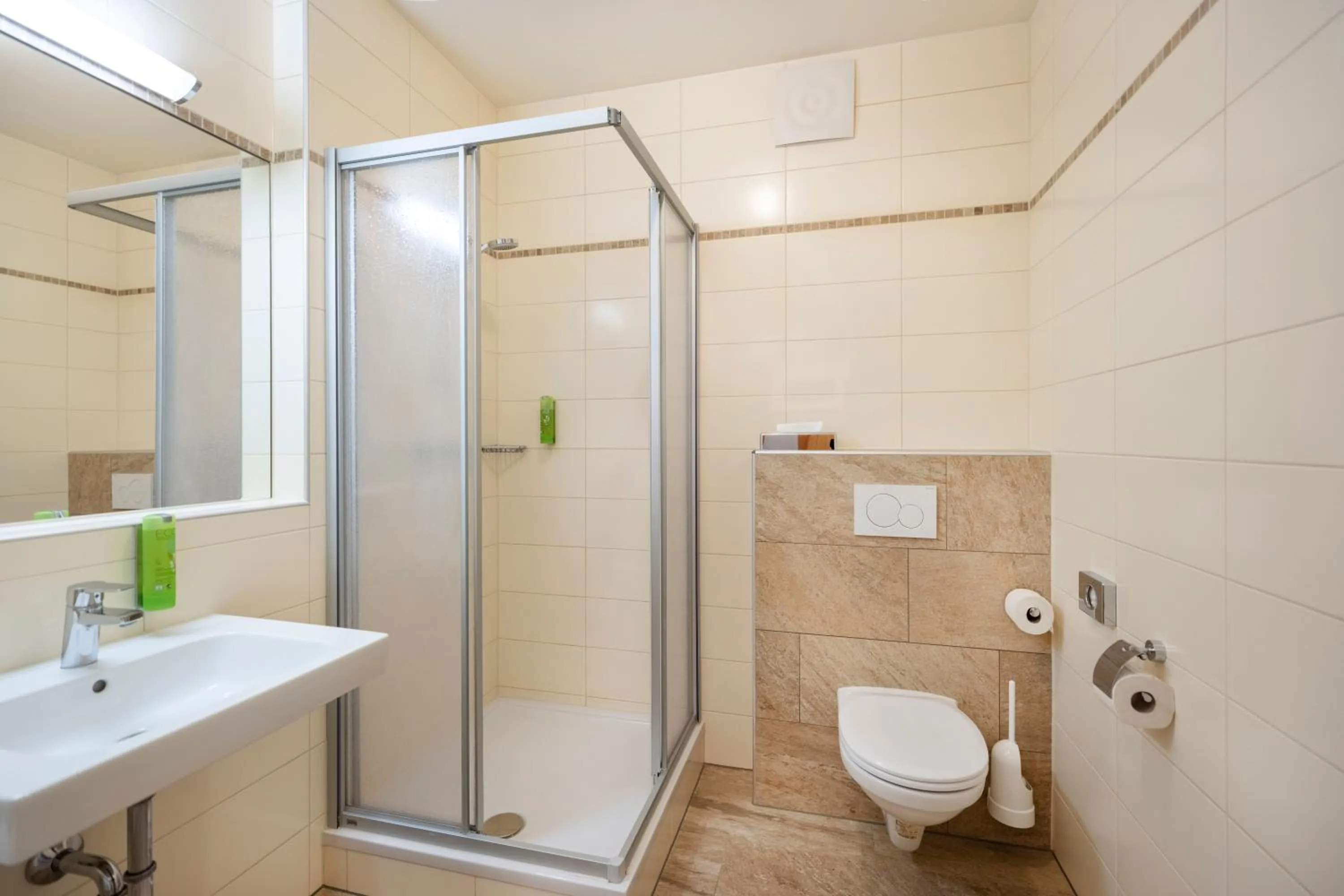 Staff in JUFA Hotel Judenburg - Self Check-In