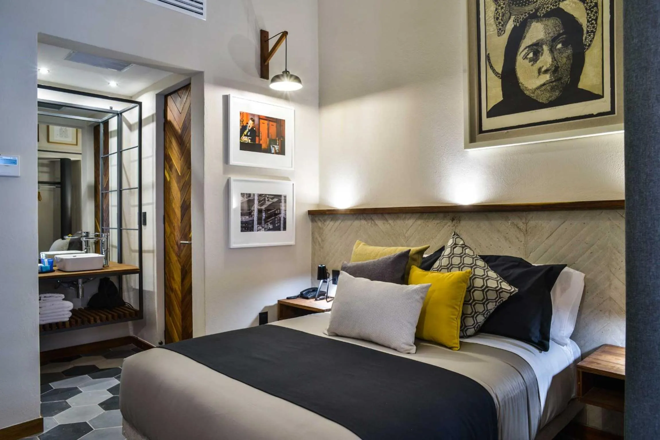 Bedroom, Bed in Hotel Criol