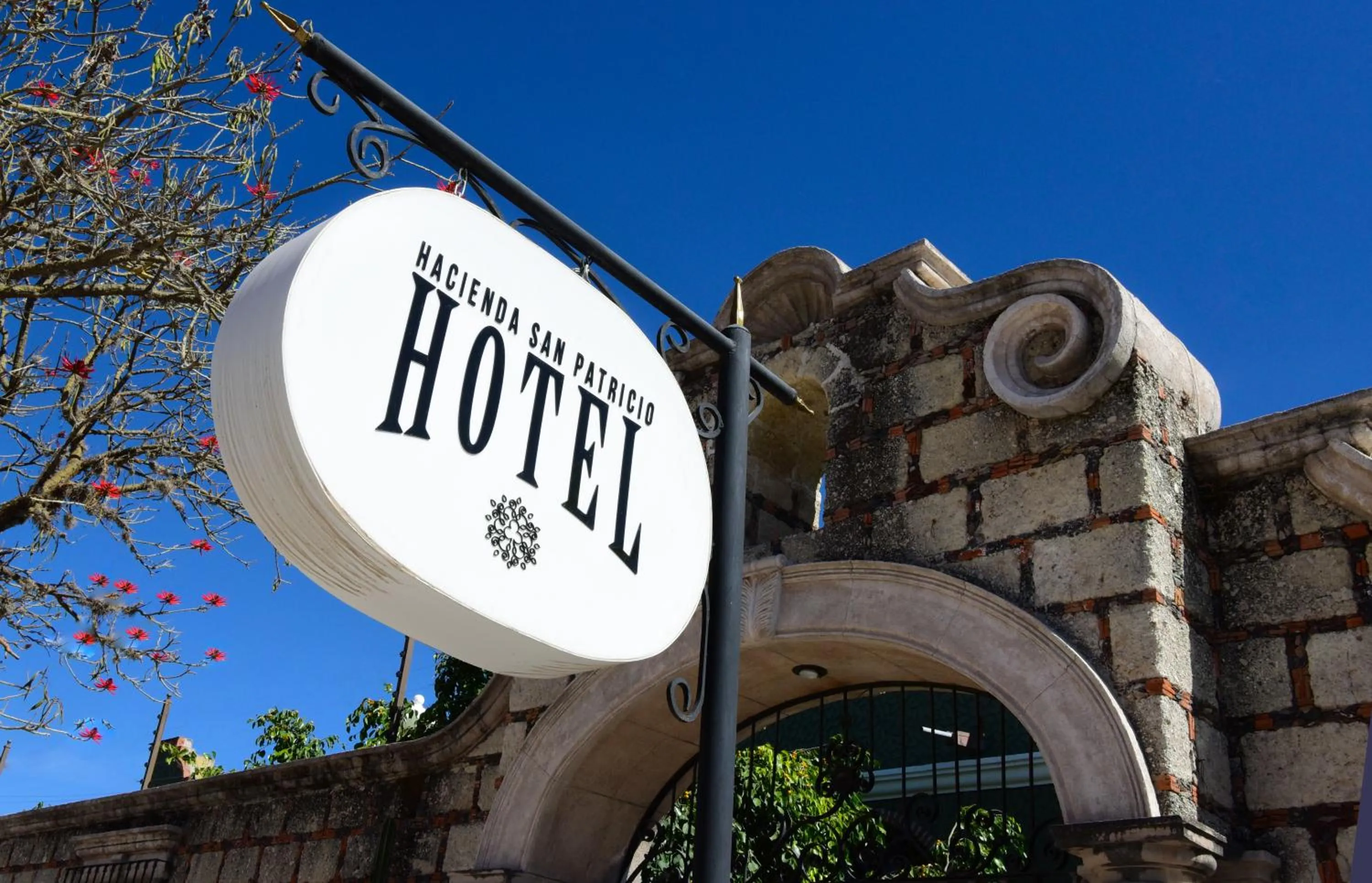 Property building in Hacienda San Patricio