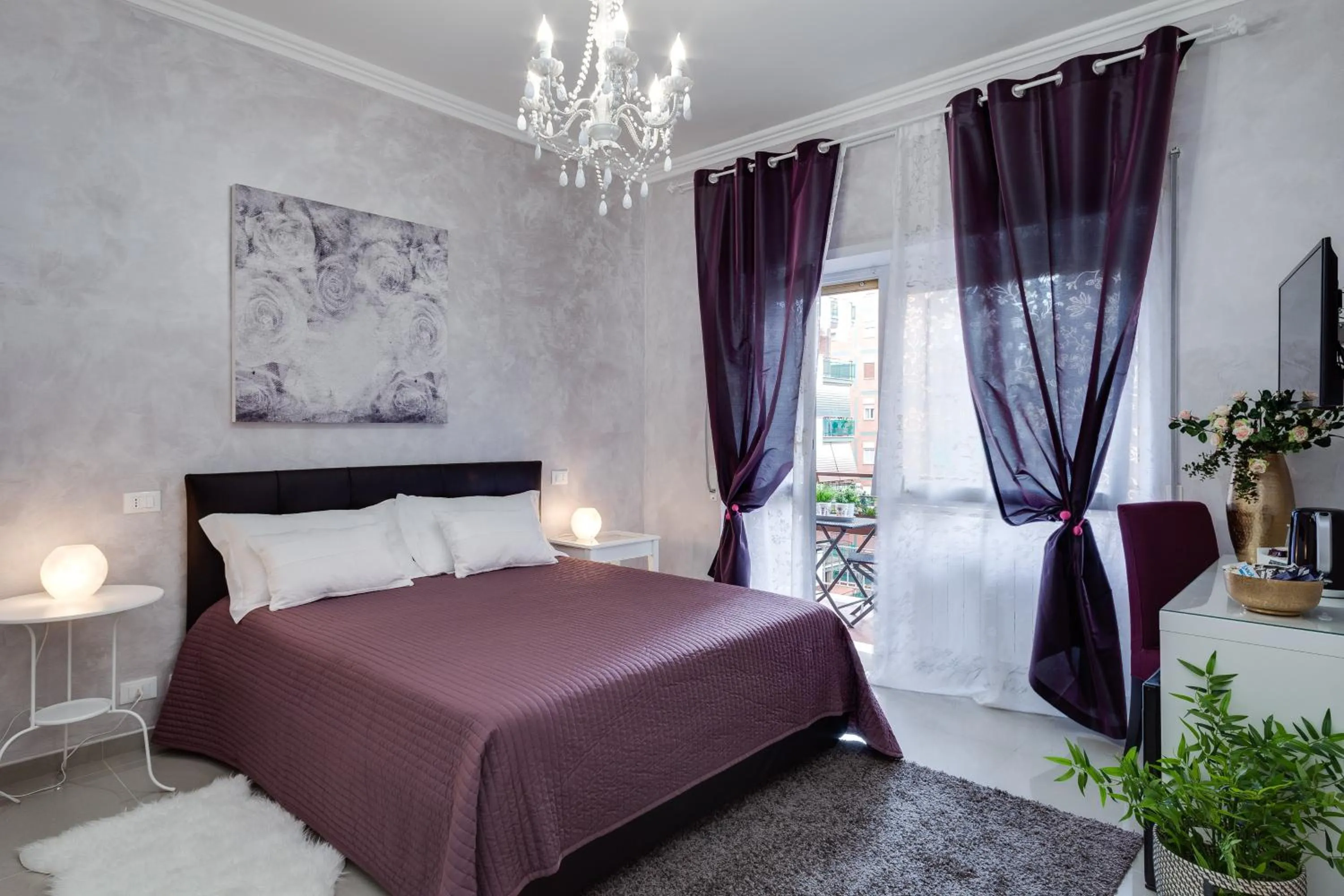 Day, Bed in Dreamsrome Suites