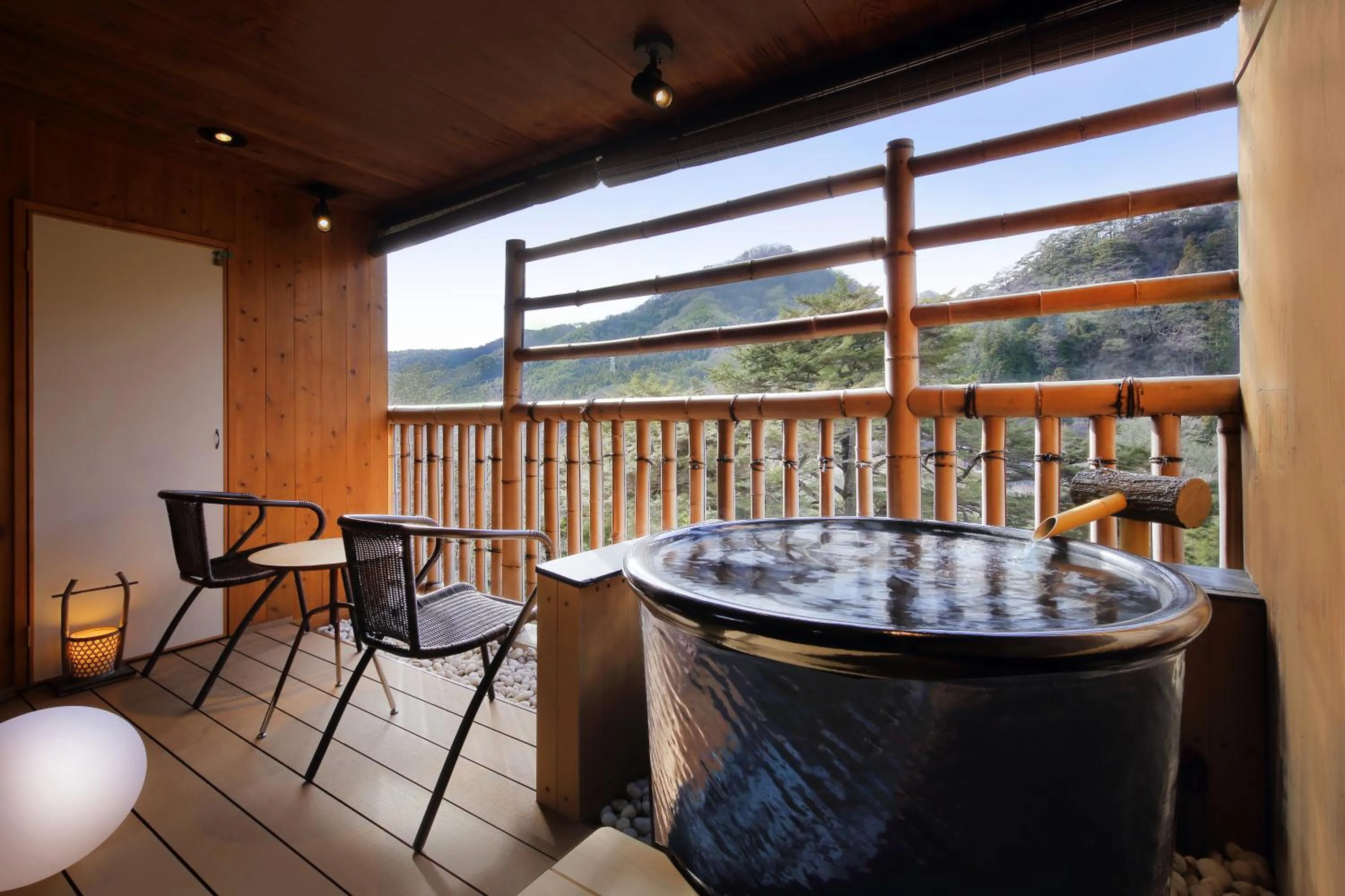 Quadruple Room with Mountain View in Tsuganoki
