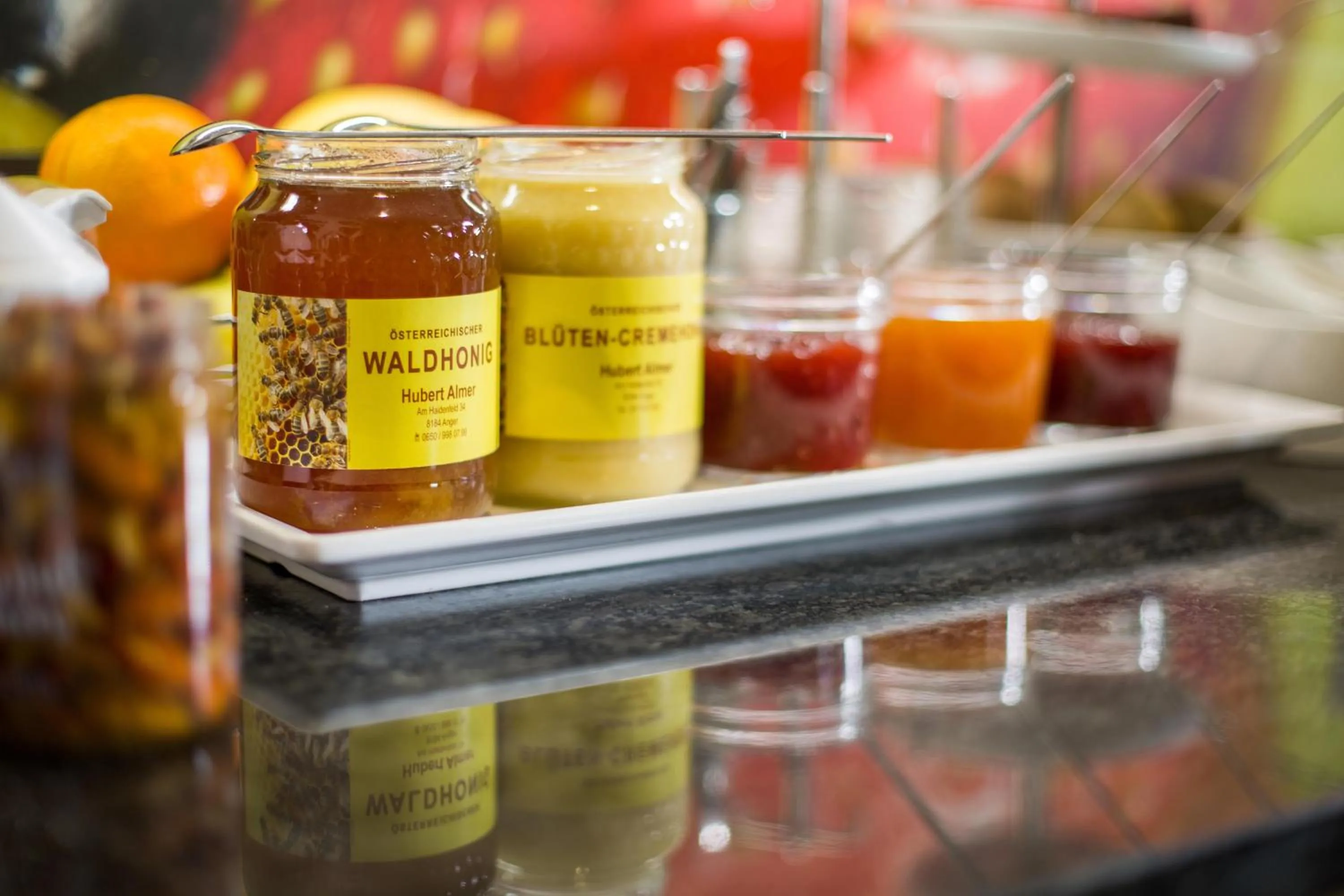 Buffet breakfast in Hotel Garni Sohler