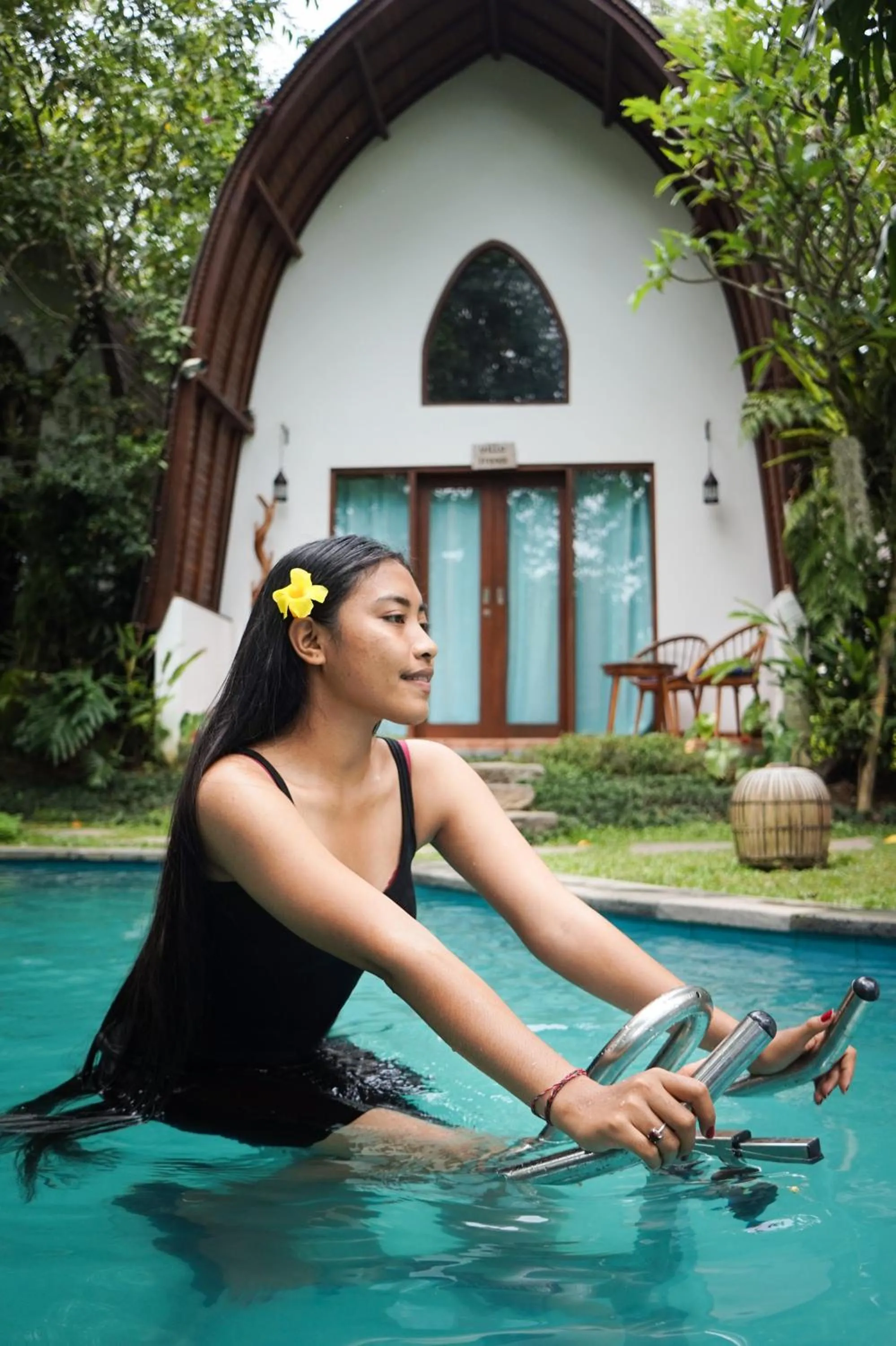 Cycling in Green Bird Villa