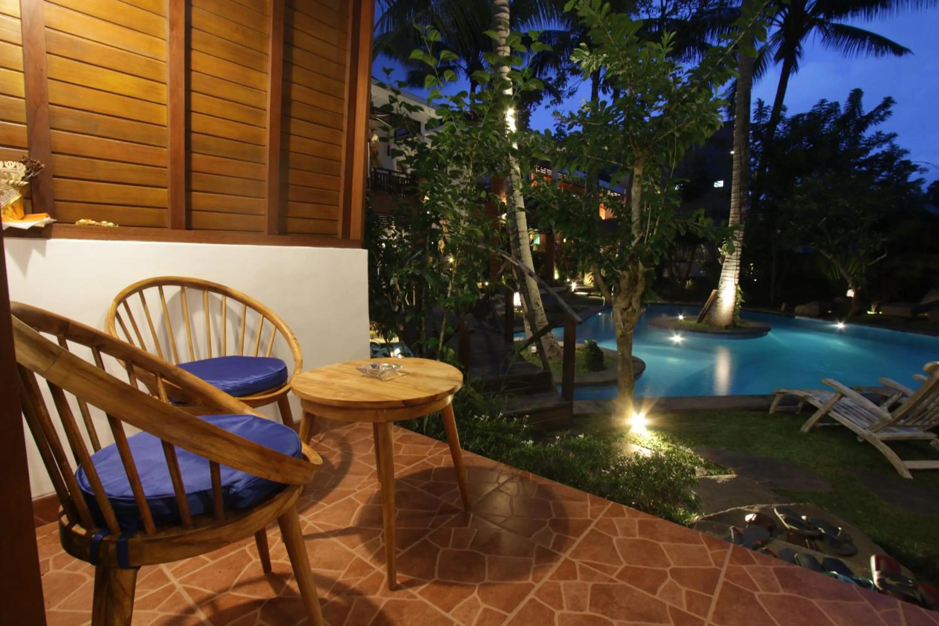 Garden in Green Bird Villa