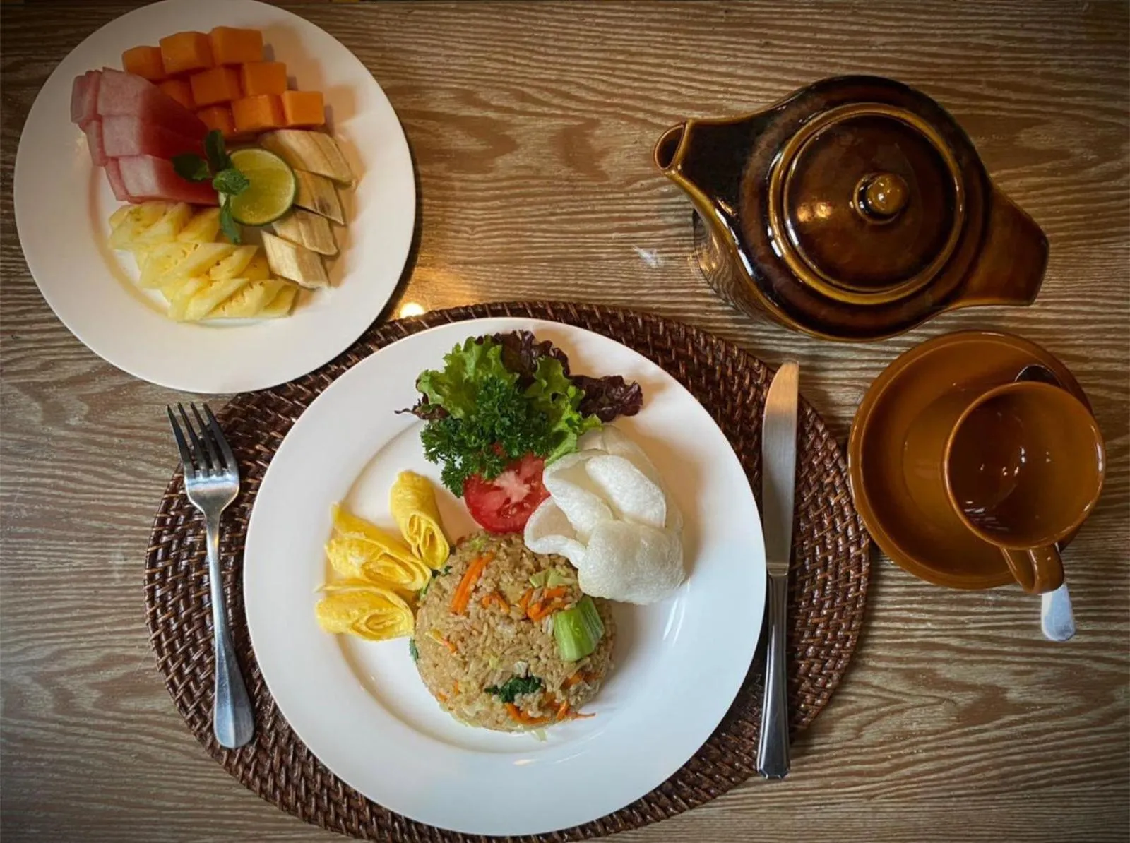 Food and drinks in Green Bird Villa