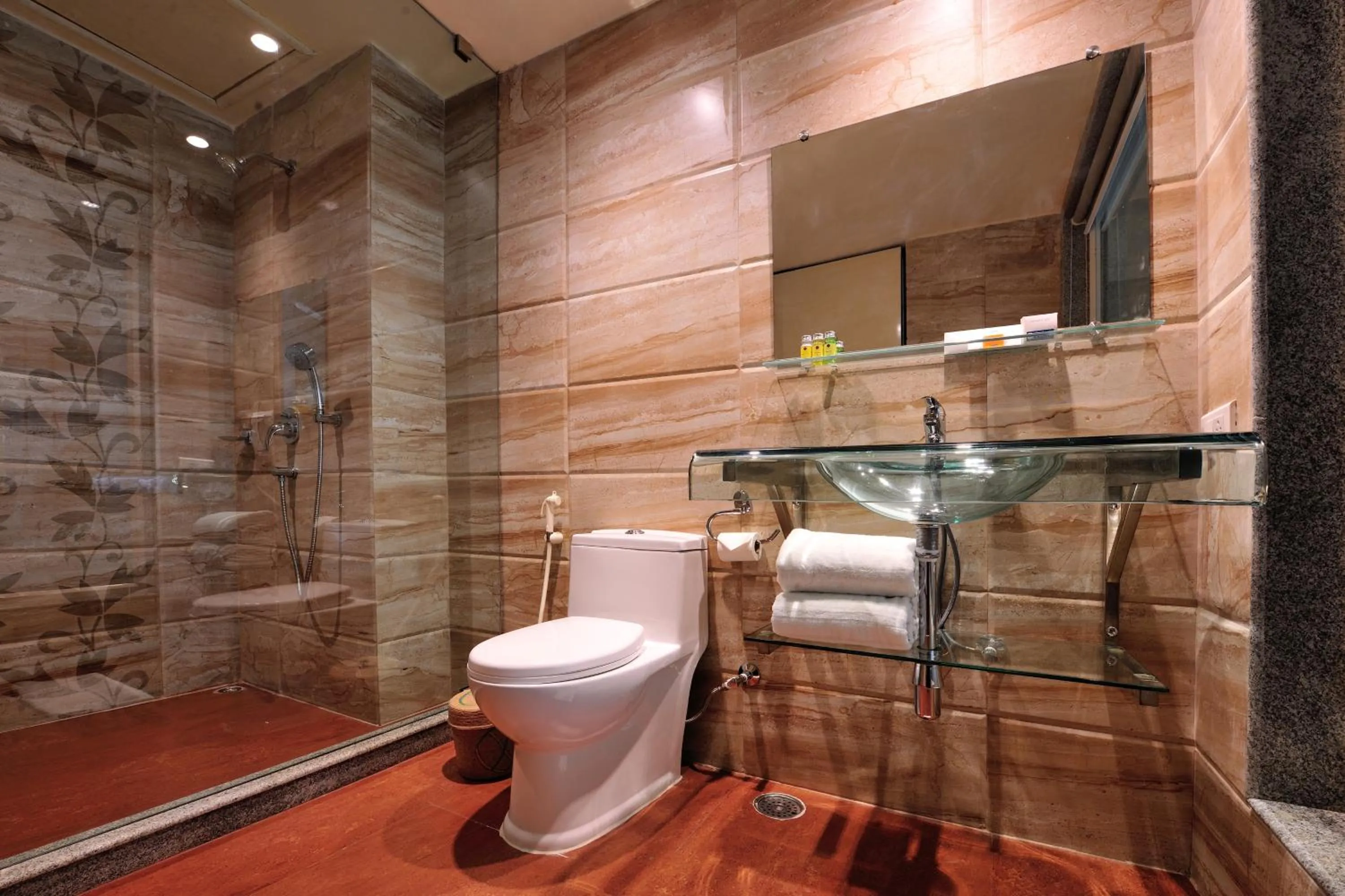 Bathroom in Sinclairs Burdwan