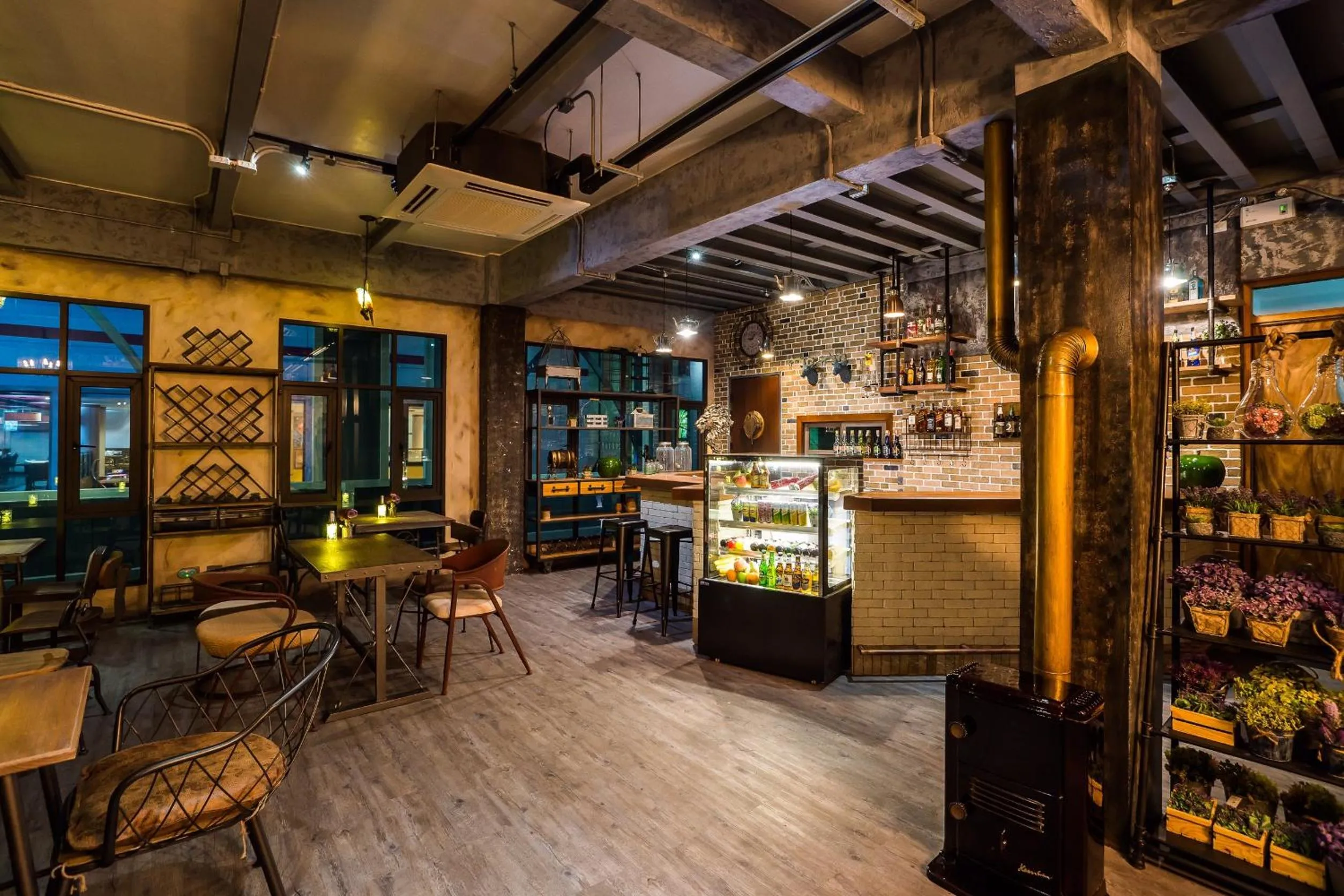 Food and drinks in Nonze Hostel