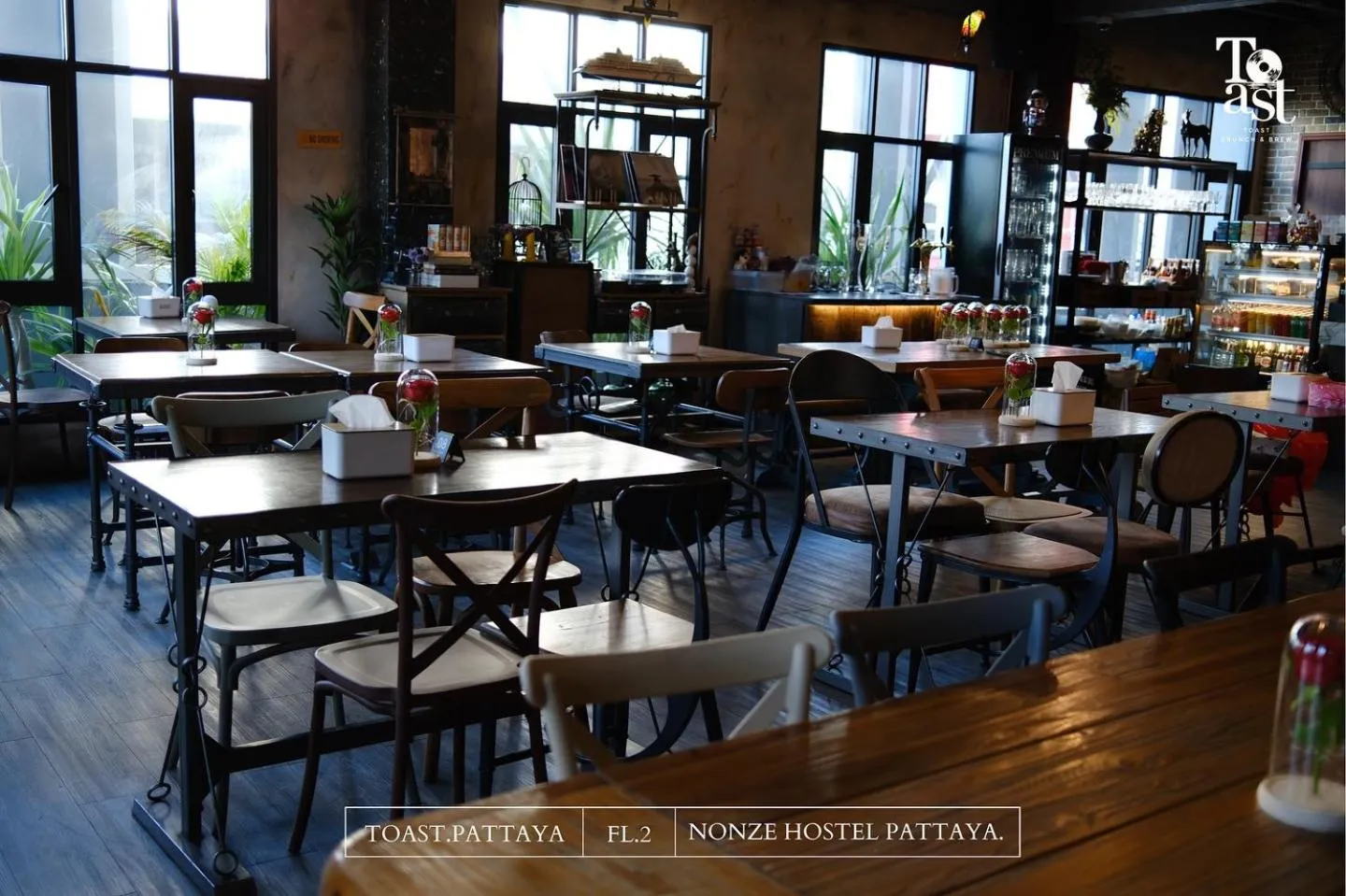 Restaurant/places to eat in Nonze Hostel