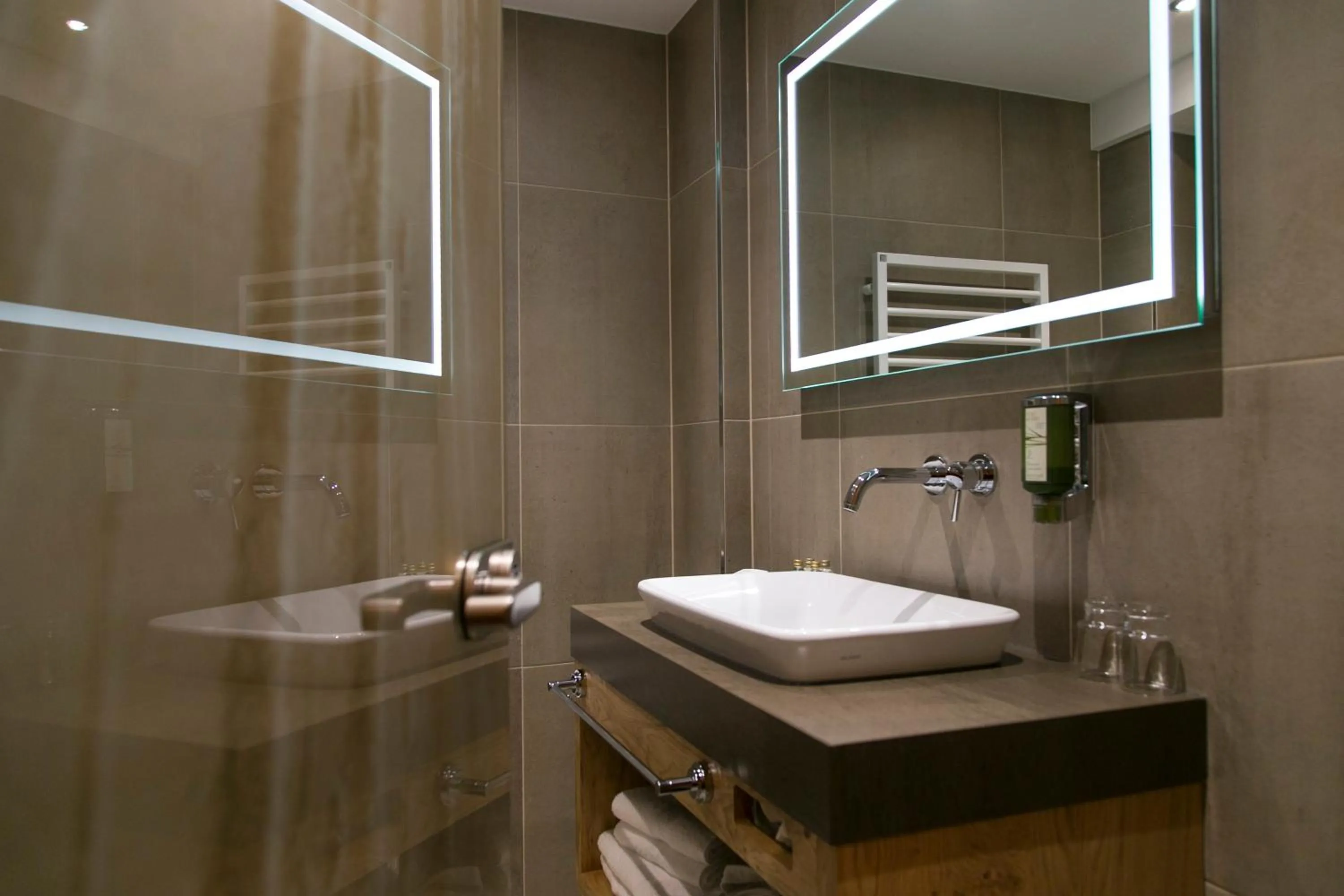 Bathroom in Am Dorfplatz Suites - Adults friendly
