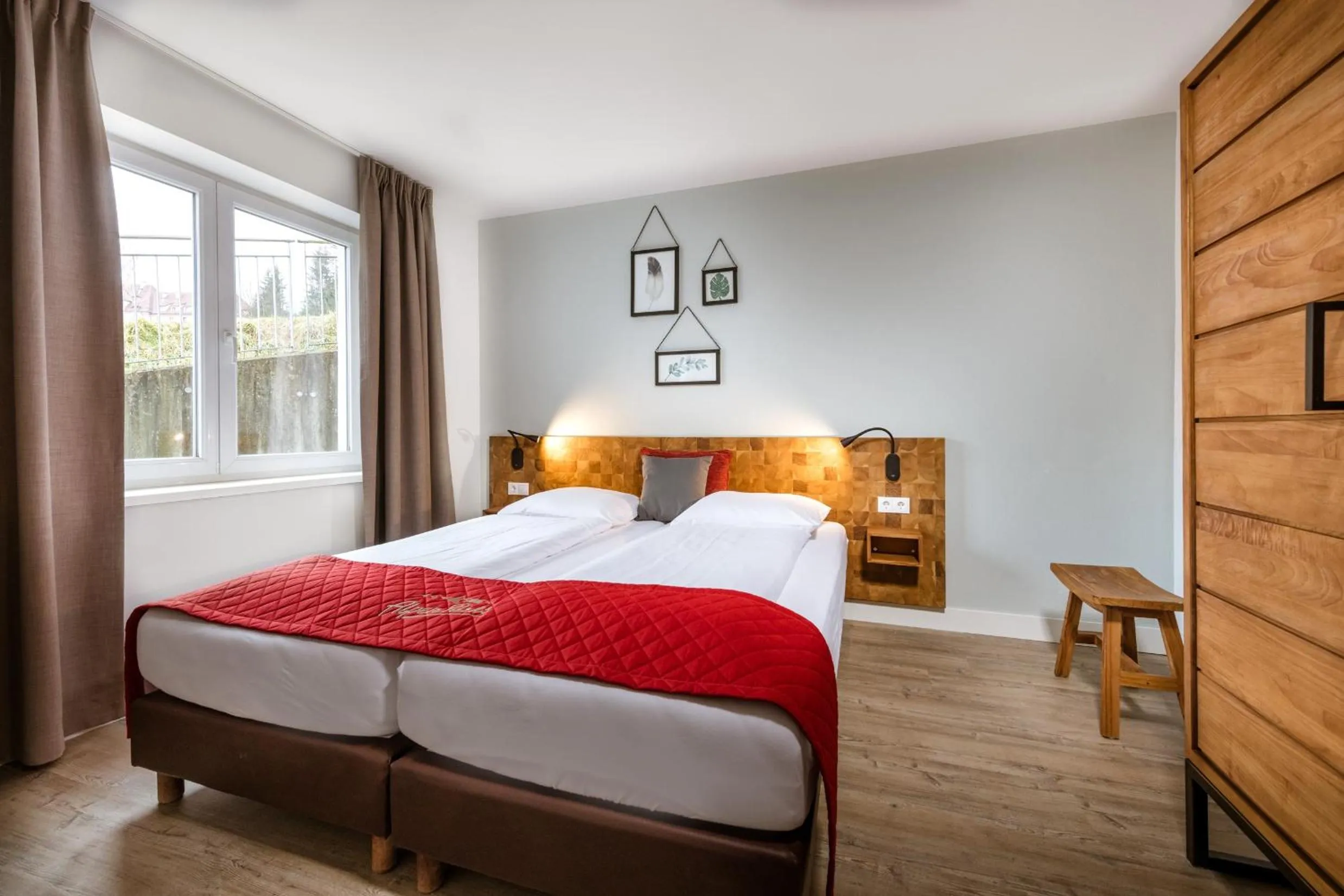Photo of the whole room, Bed in AlpenParks Residence Bad Hofgastein - gratis Thermeneintritt