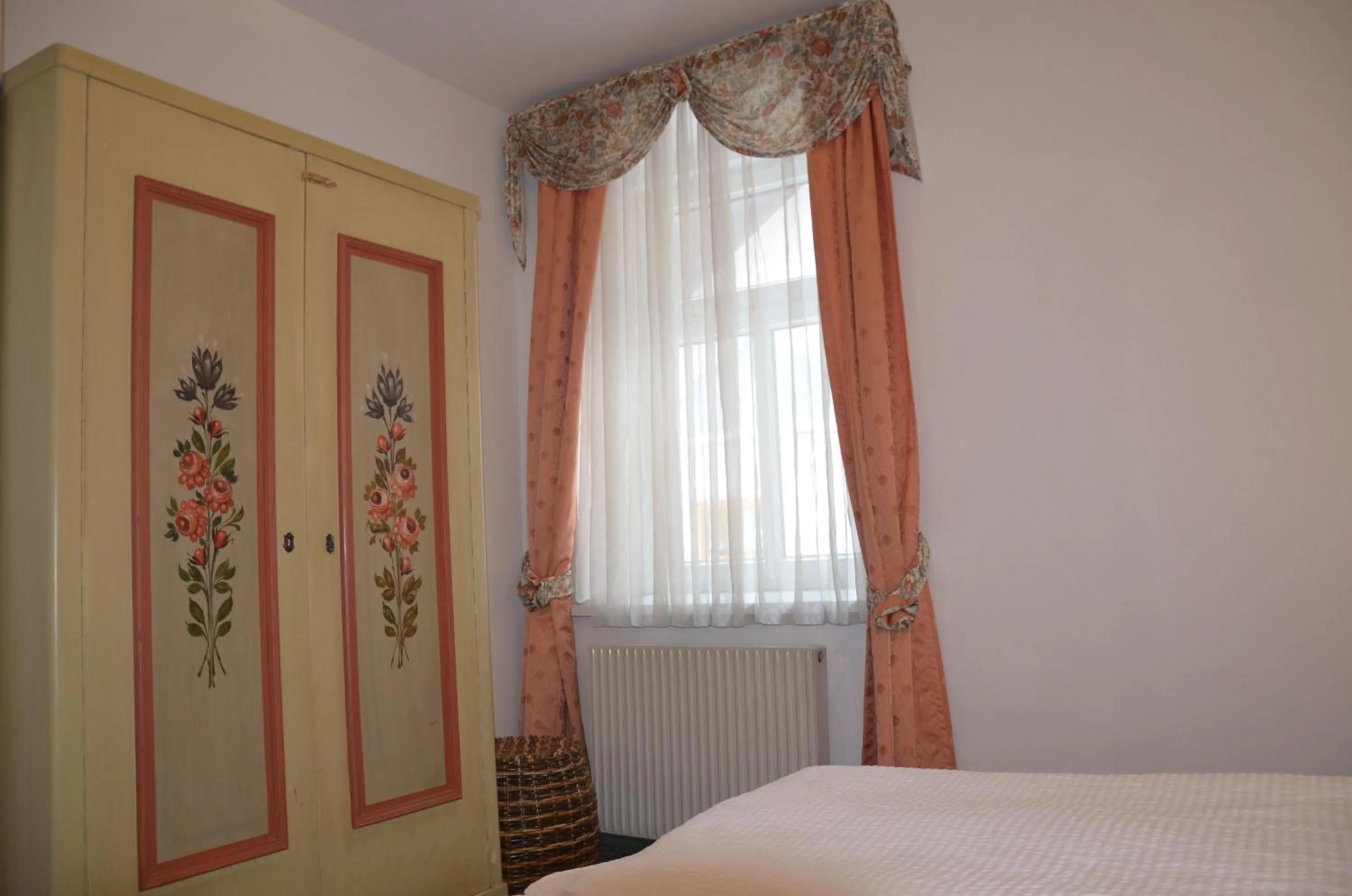 Bed in Apartment Grattschlössl