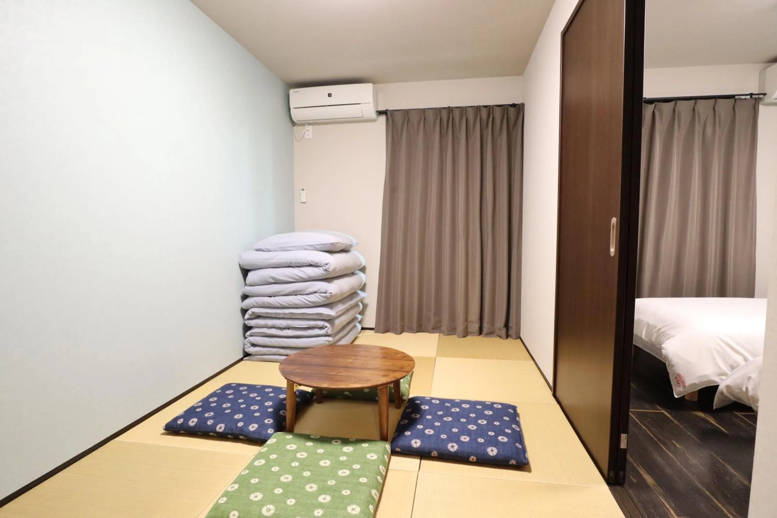 Bedroom, Bed in Kyostay Iroha Toji Annex