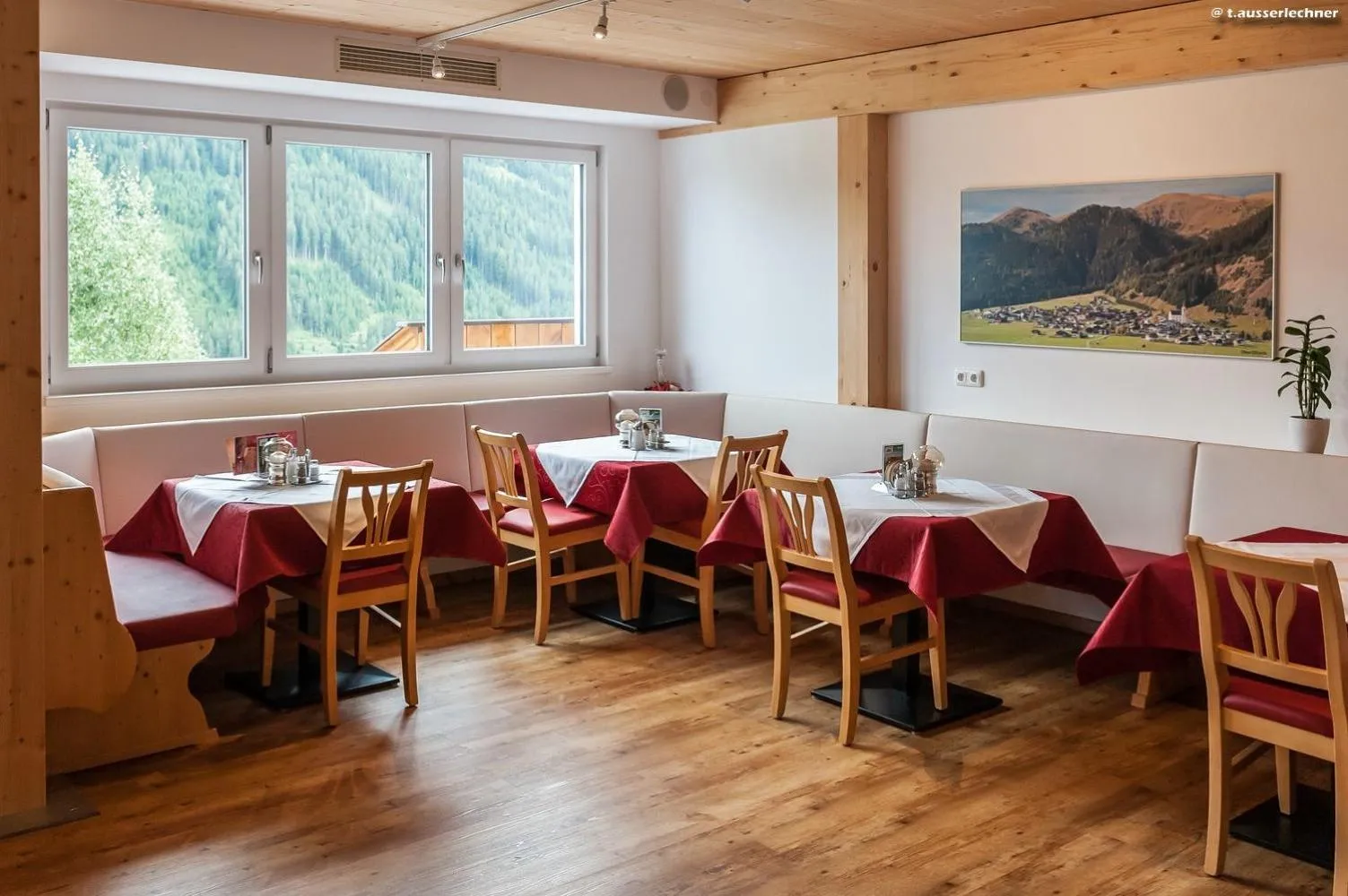 Restaurant/places to eat in Hotel-Gasthof Andreas