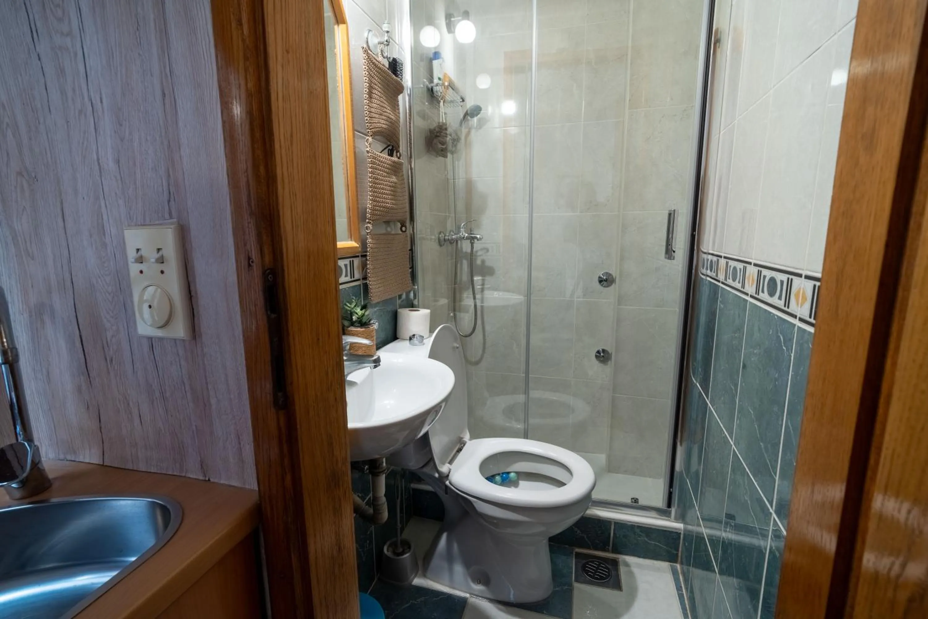 Shower in Studios Belvi