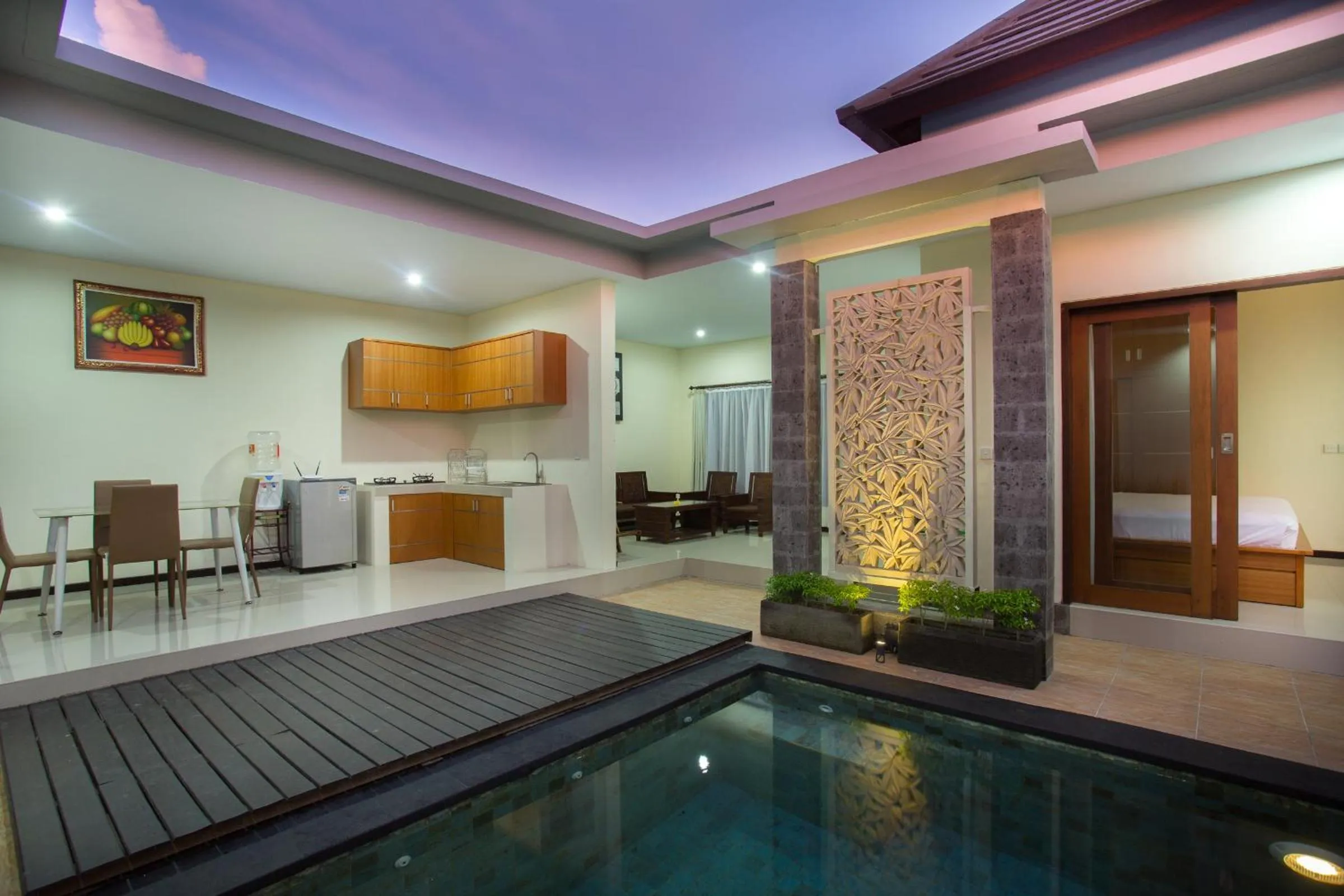 Pool view in The Bagus