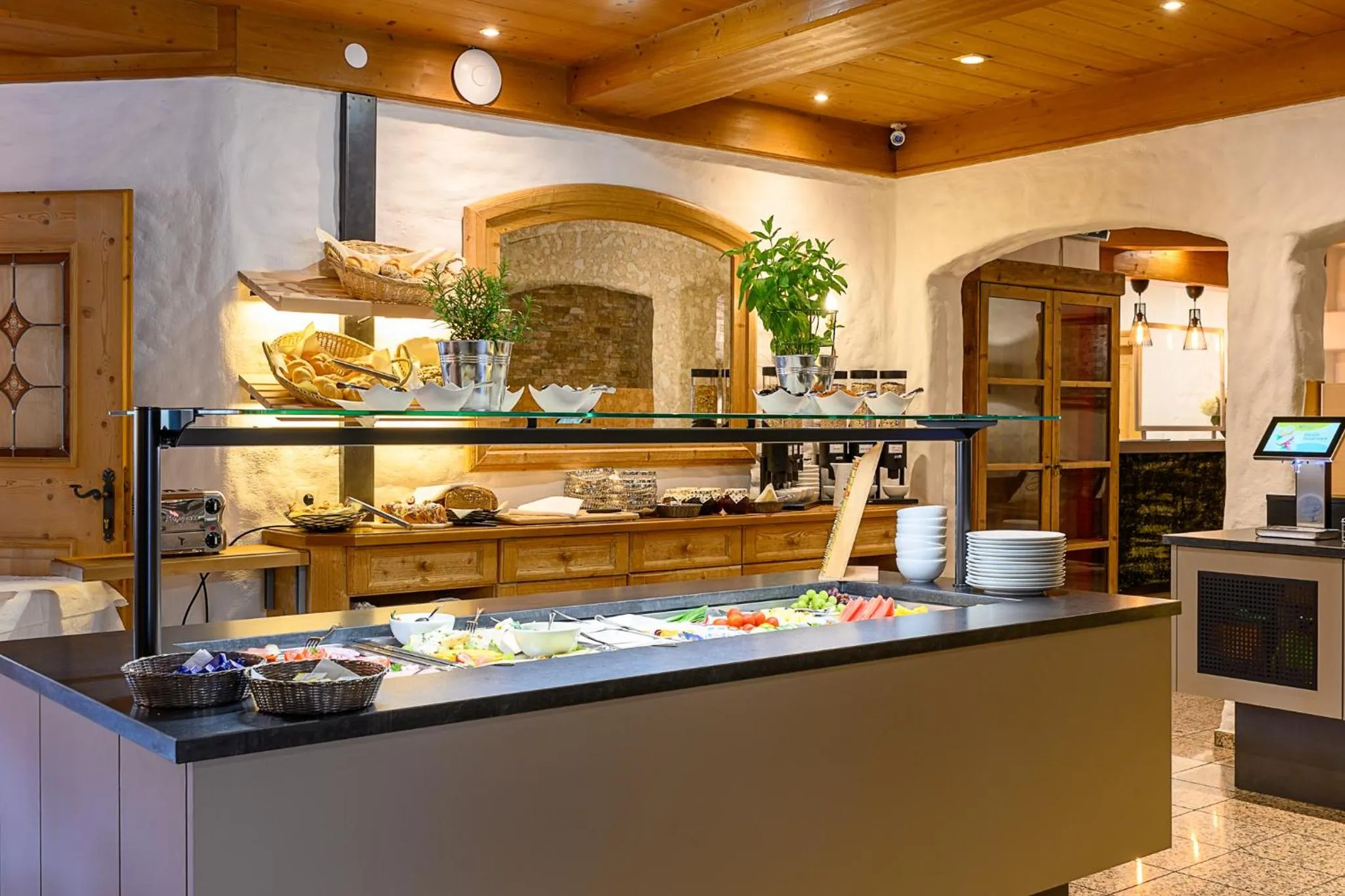 Buffet breakfast in Garni Das SONNALP