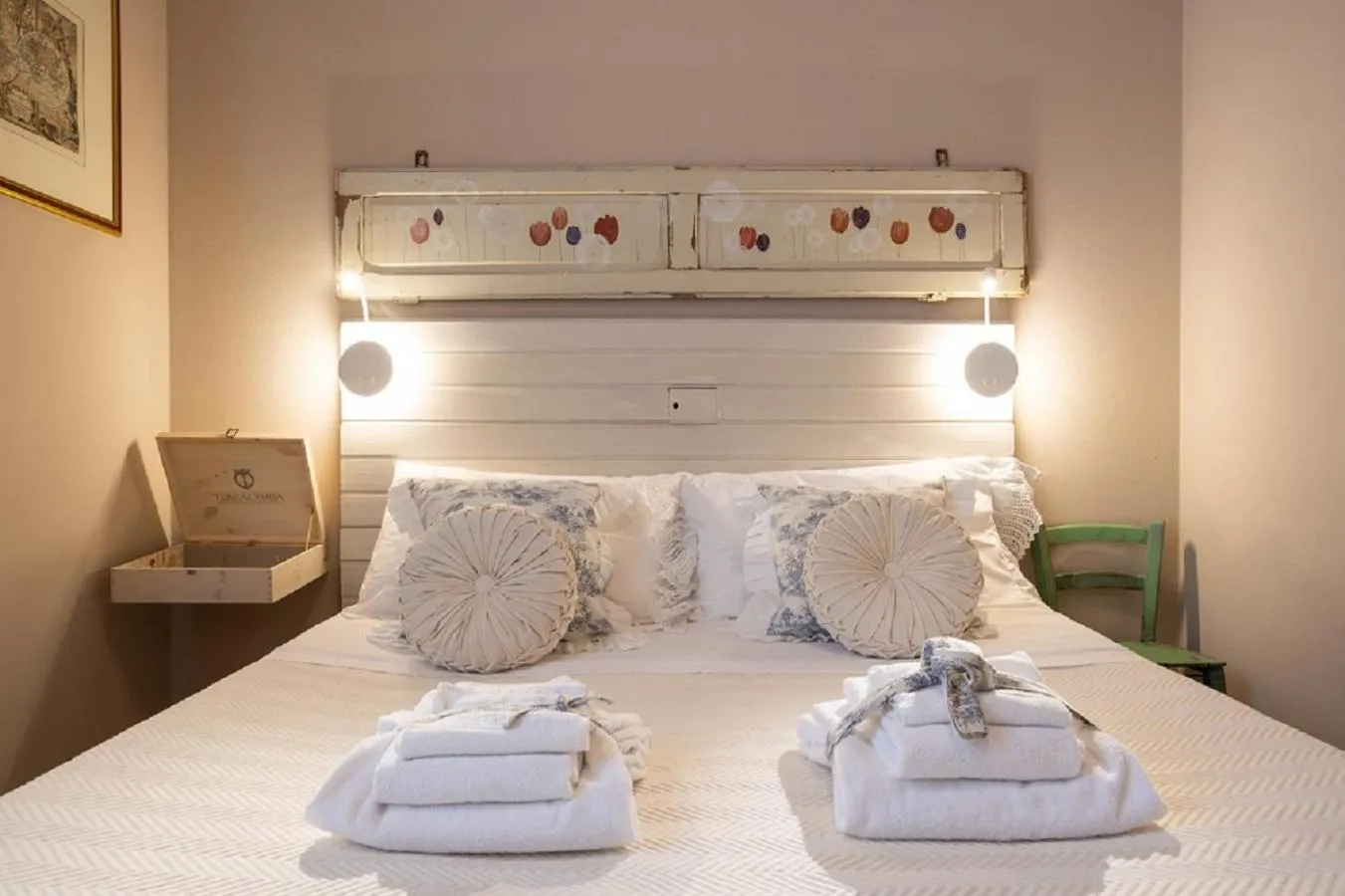 Bedroom, Bed in La Pulcia B&B