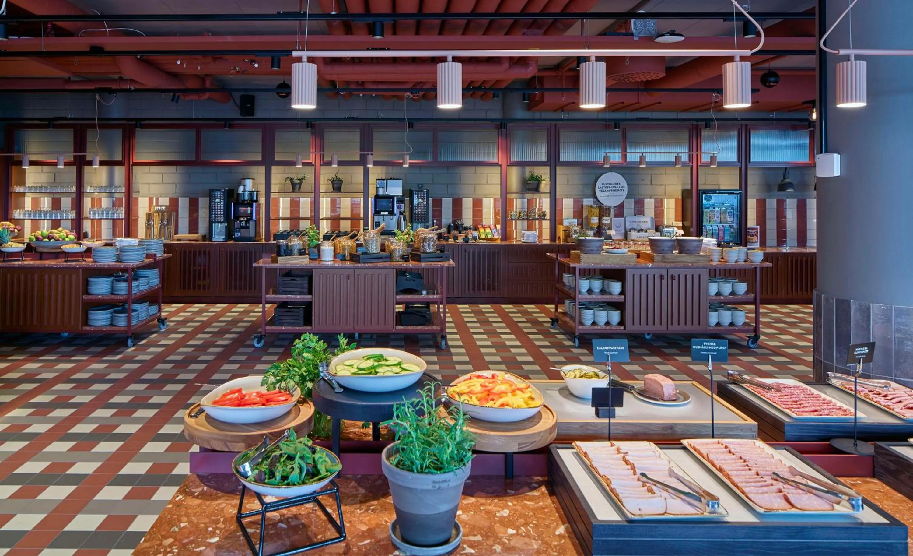 Breakfast in Scandic Södra Kajen