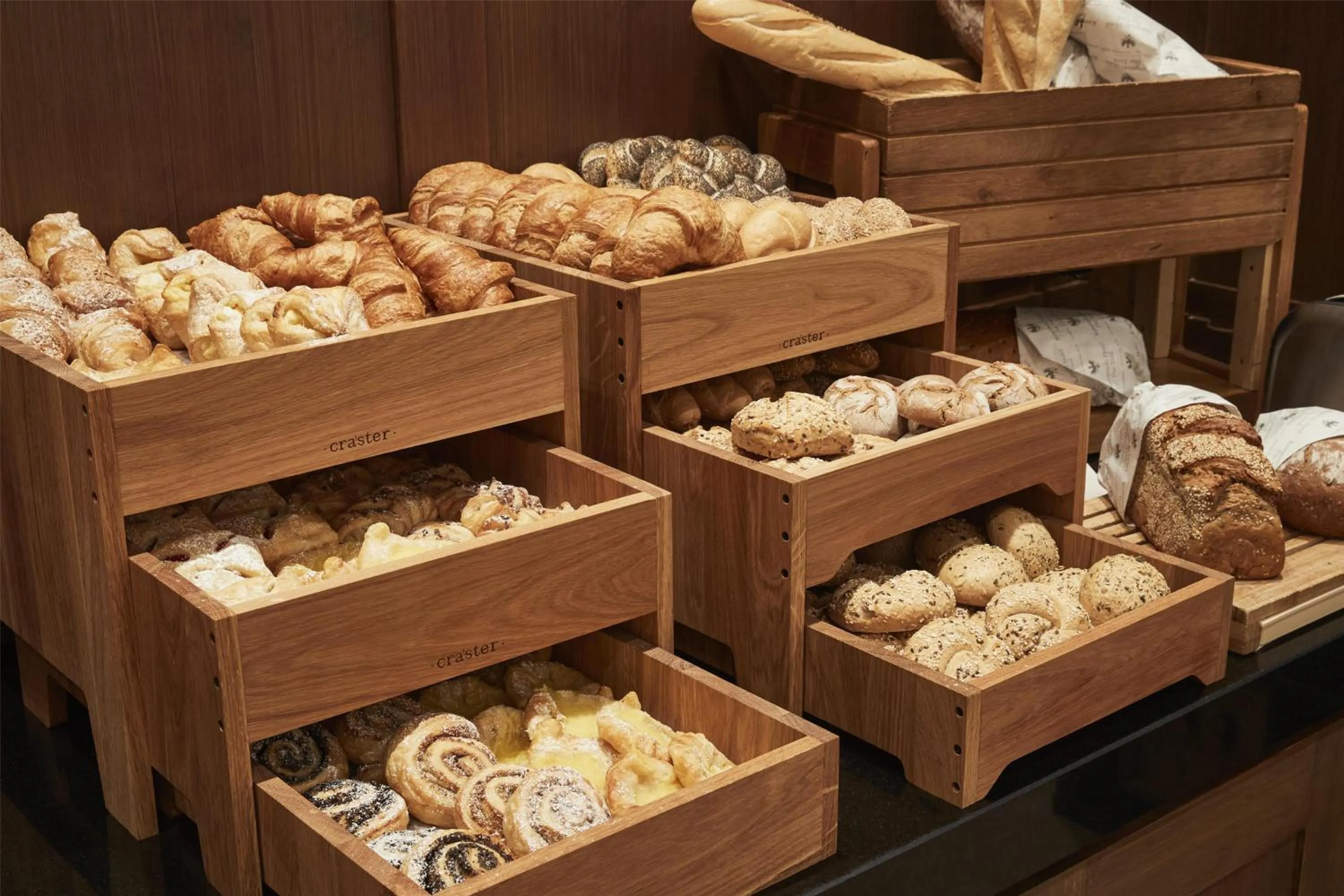 Breakfast in Kempinski Hotel Das Tirol