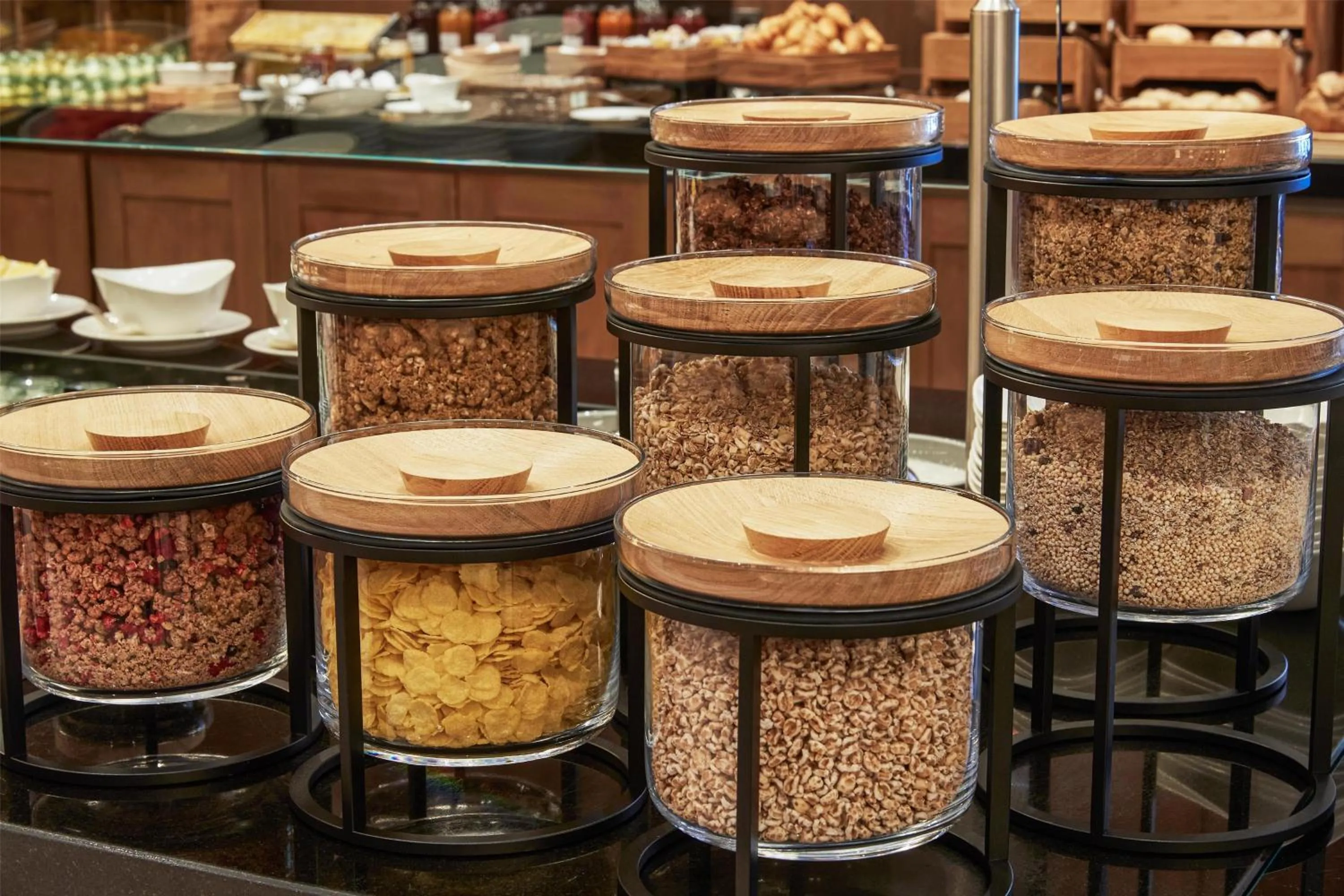 Breakfast in Kempinski Hotel Das Tirol