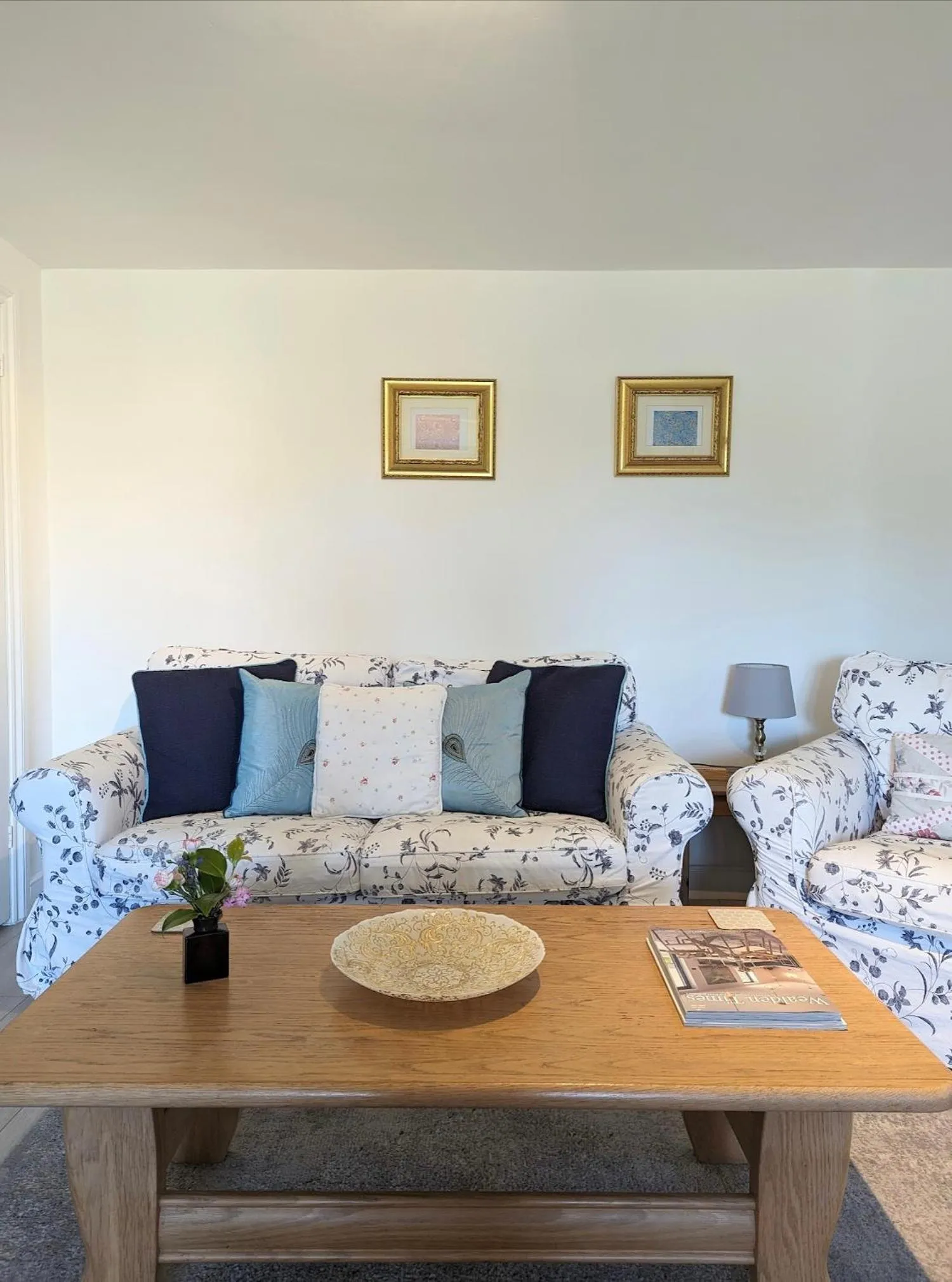 Living room in Humphries Cross Apartments