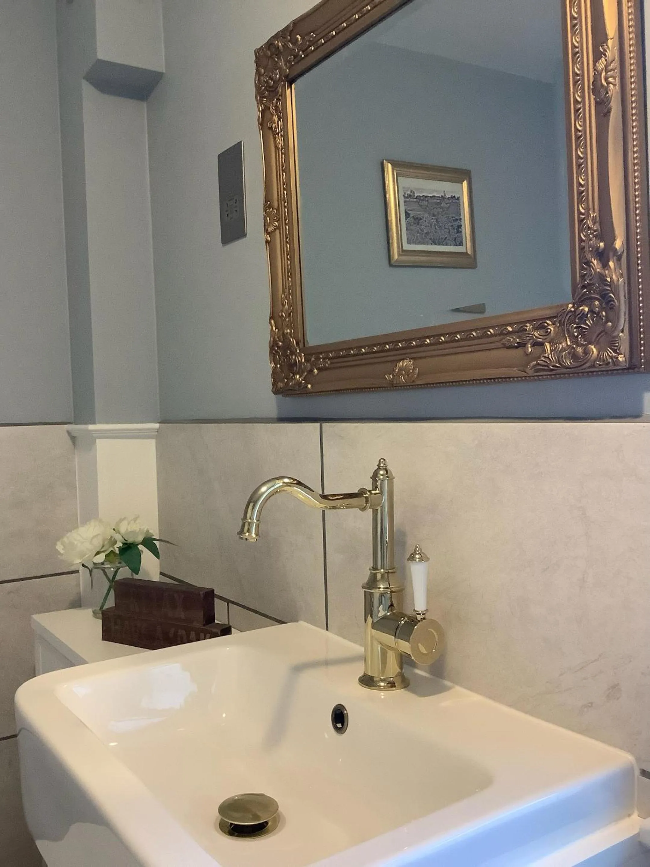 Bathroom in Humphries Cross Apartments