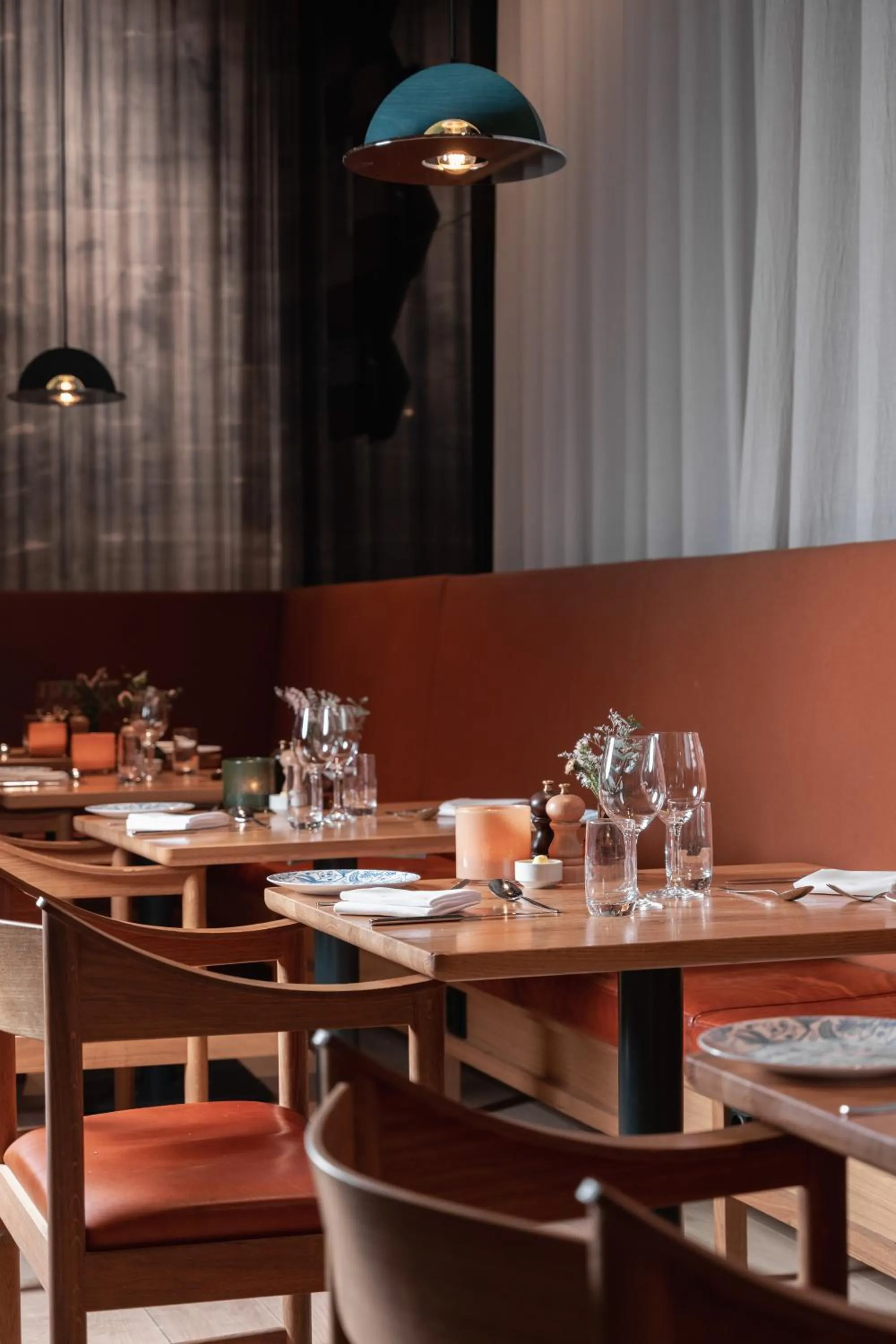 Restaurant/places to eat in Nordic Light Hotel