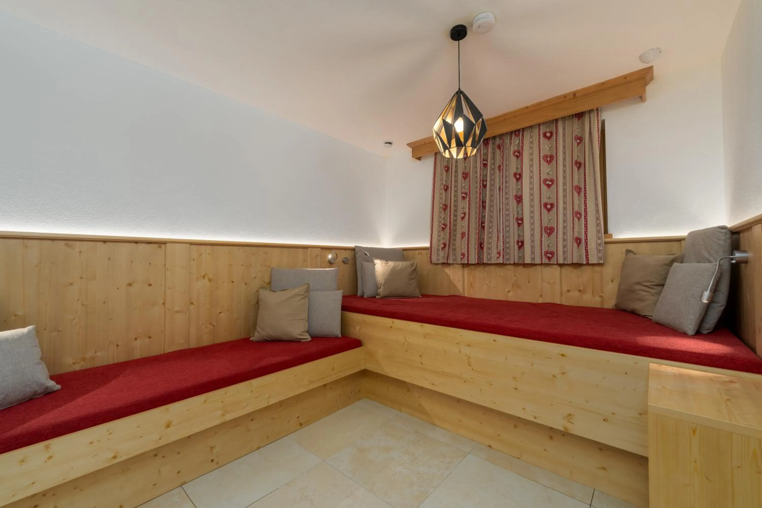 Seating area, Bed in AvenidA Panorama Chalet by Alpin Rentals