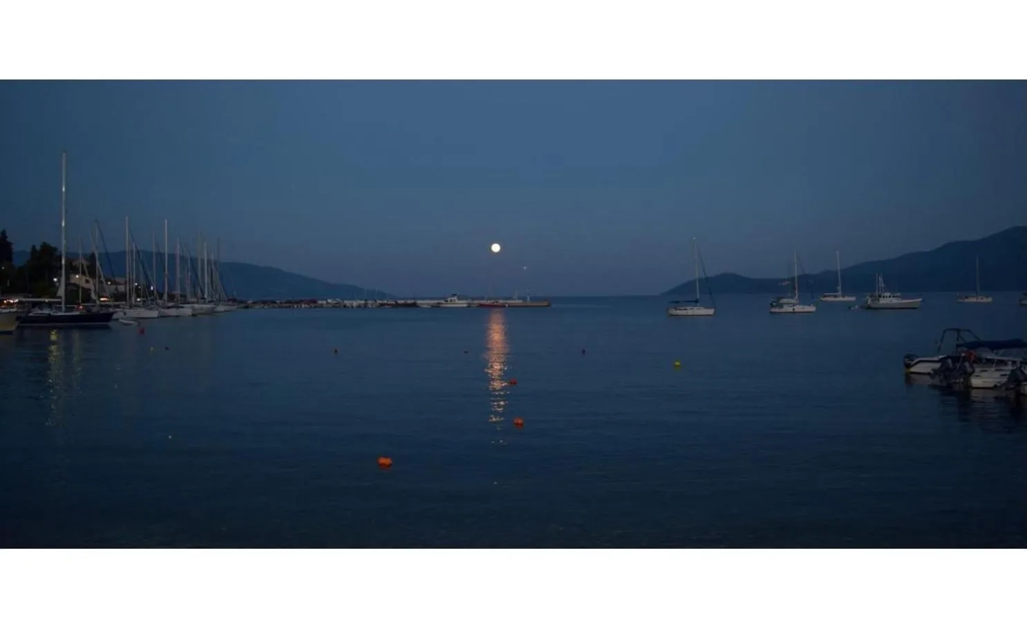 Natural landscape in Logara's Apartments