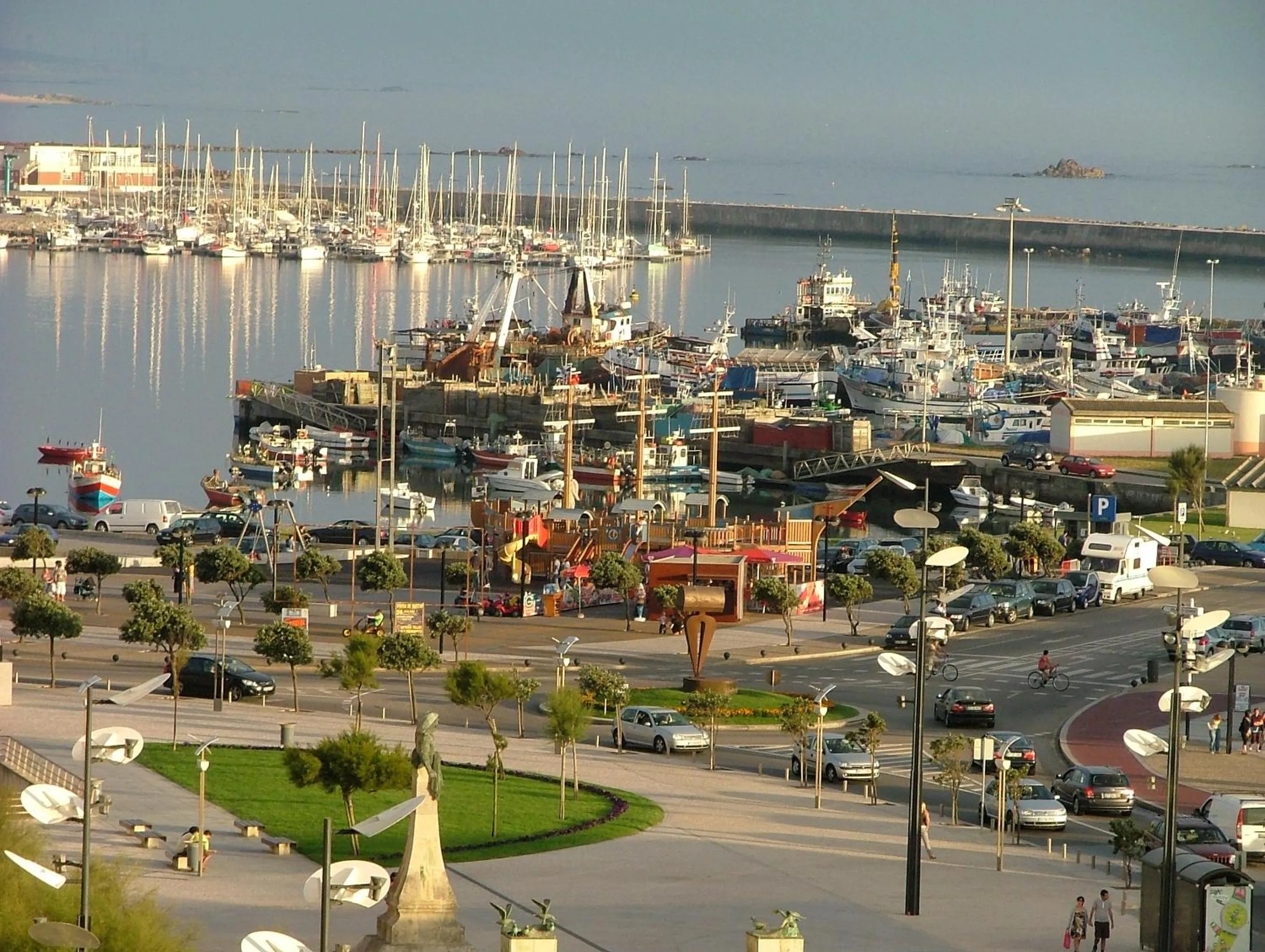 Activities in Harbour Views Penthouse