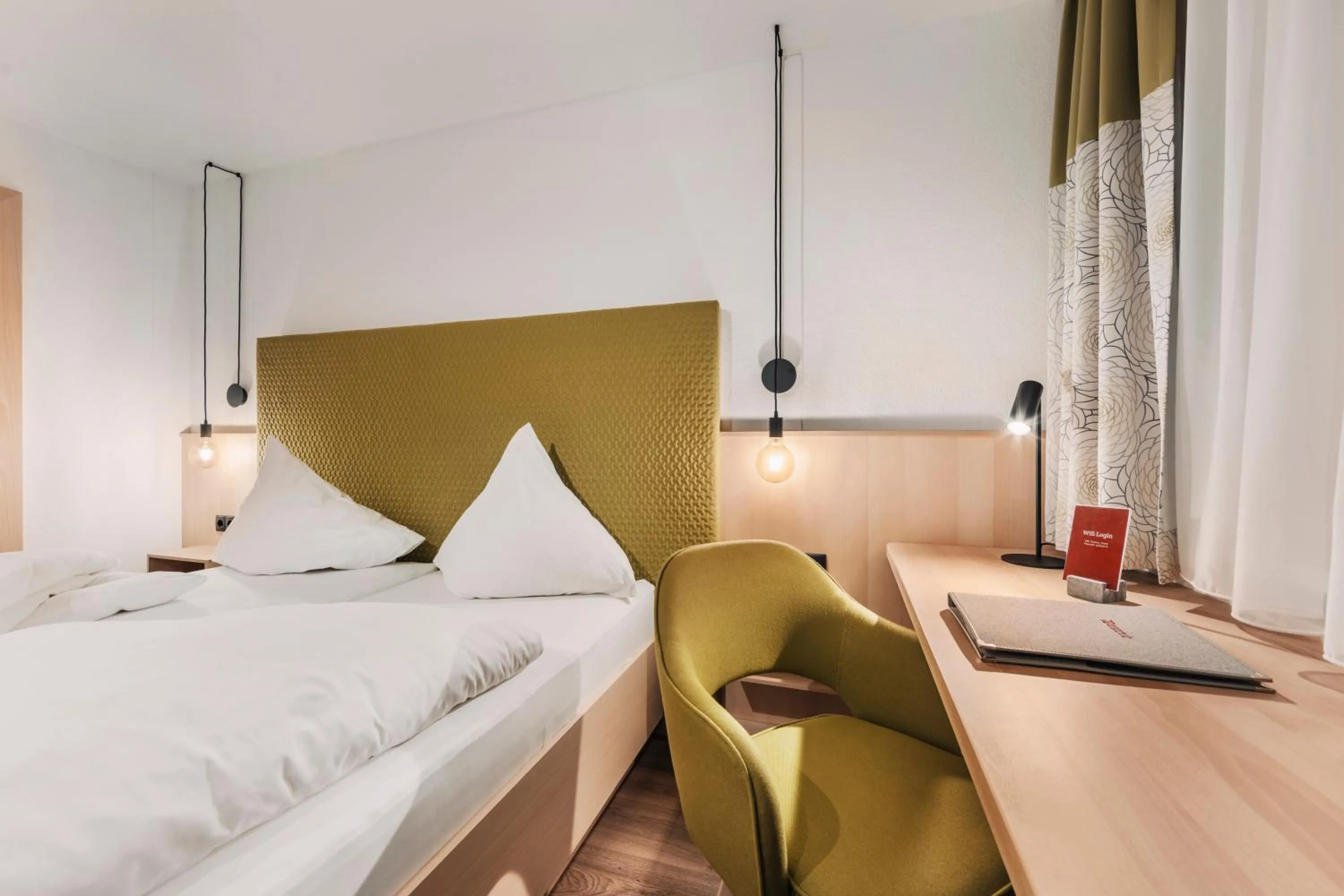 Bed in Hotel Dominic