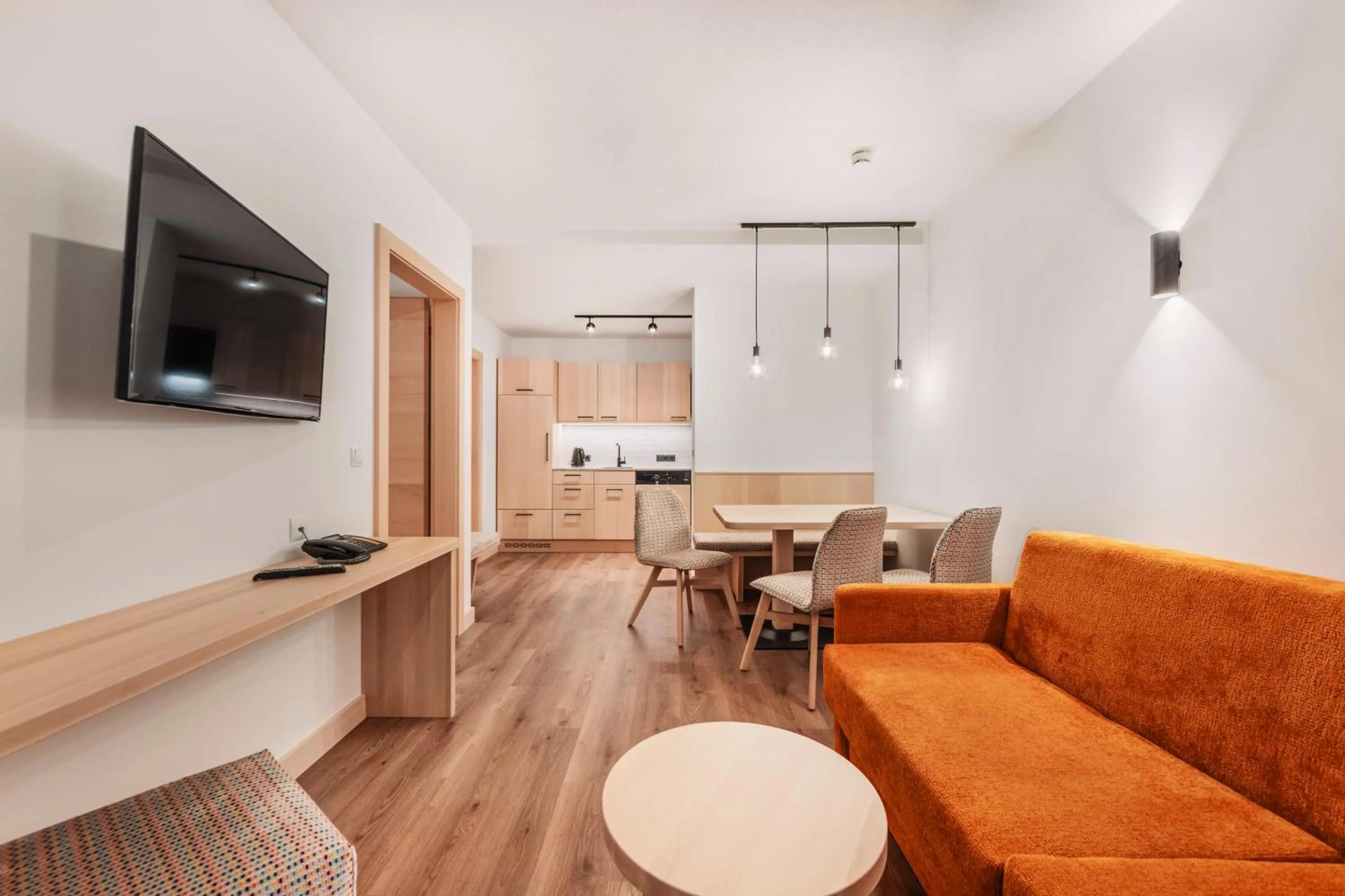 TV and multimedia in Hotel Dominic