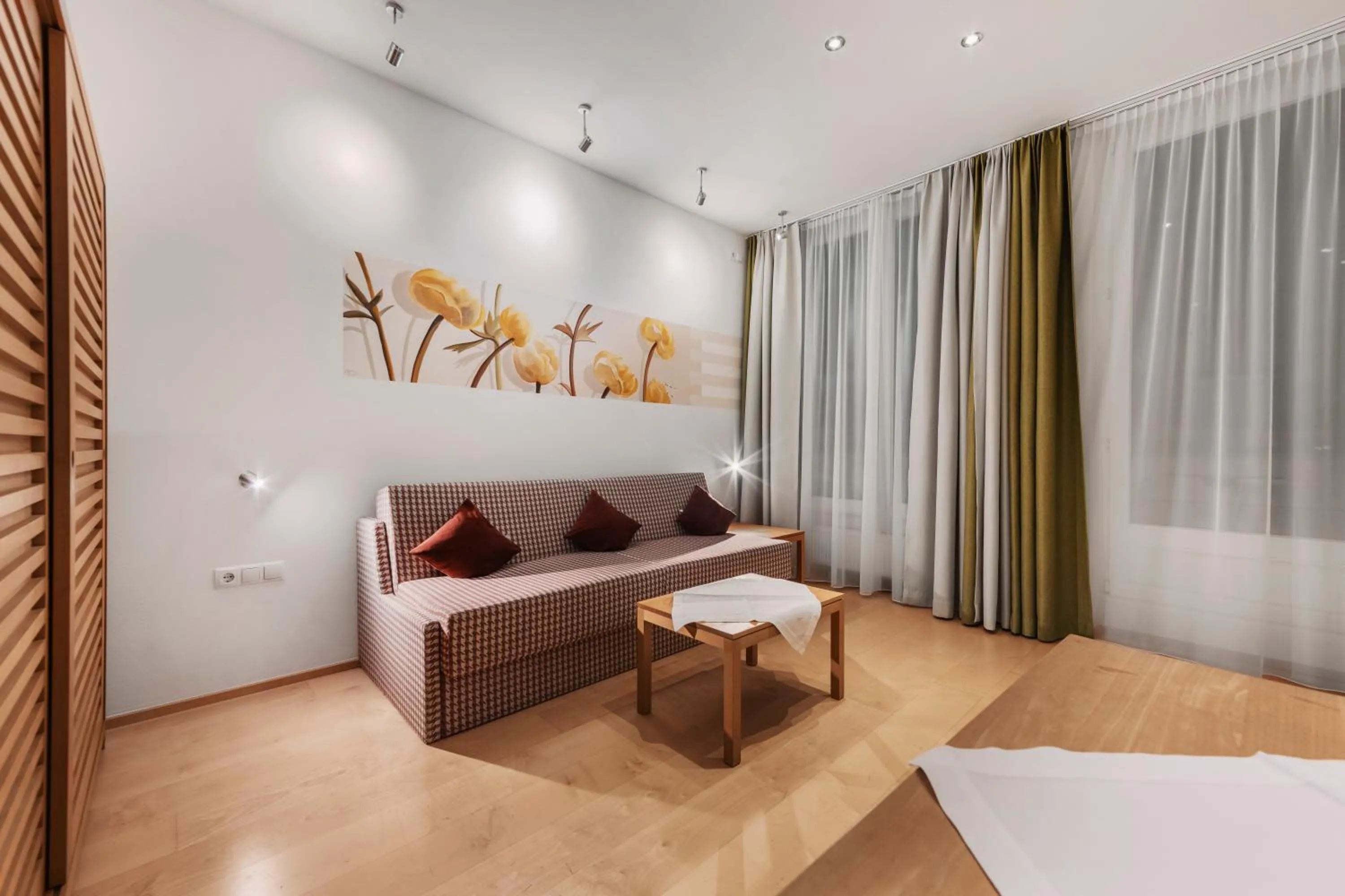 Seating area in Hotel Dominic