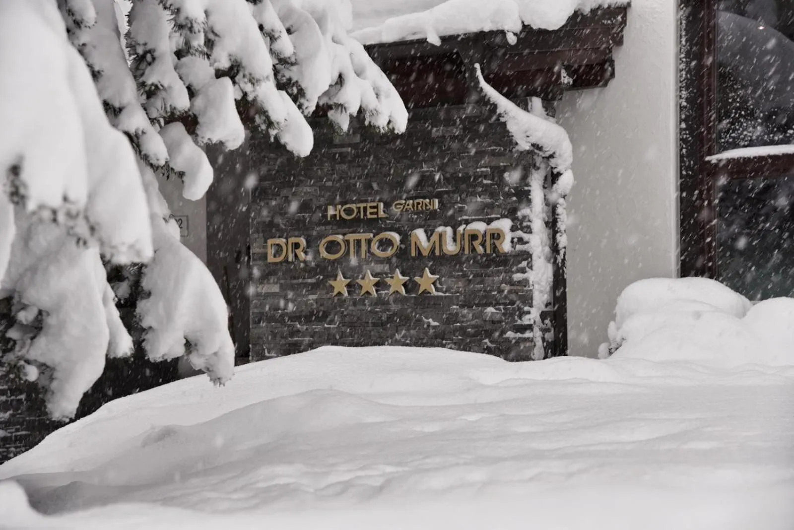 Facade/entrance in Hotel Dr Otto Murr B&B