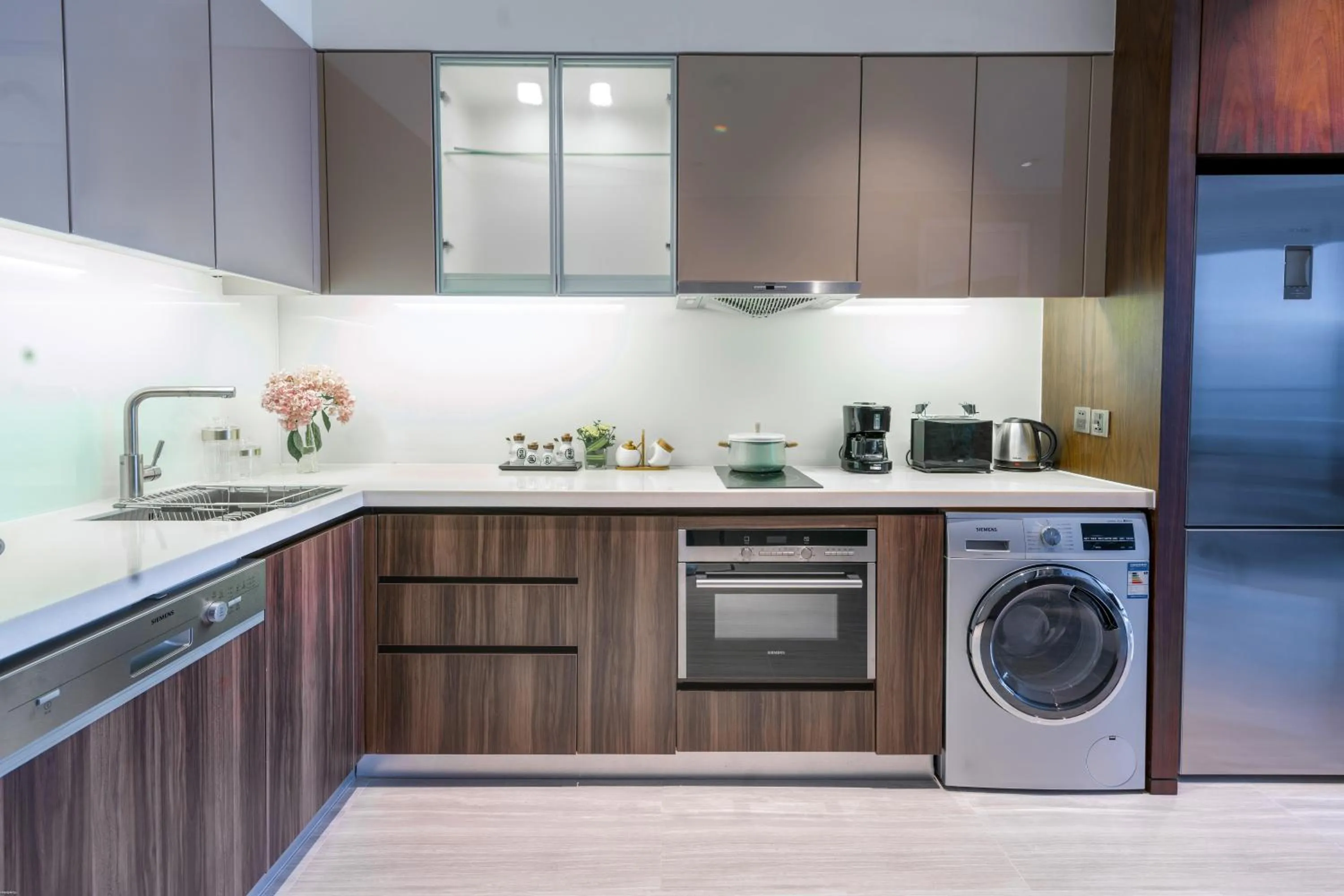 Kitchen or kitchenette in Oakwood Residence Damei Beijing