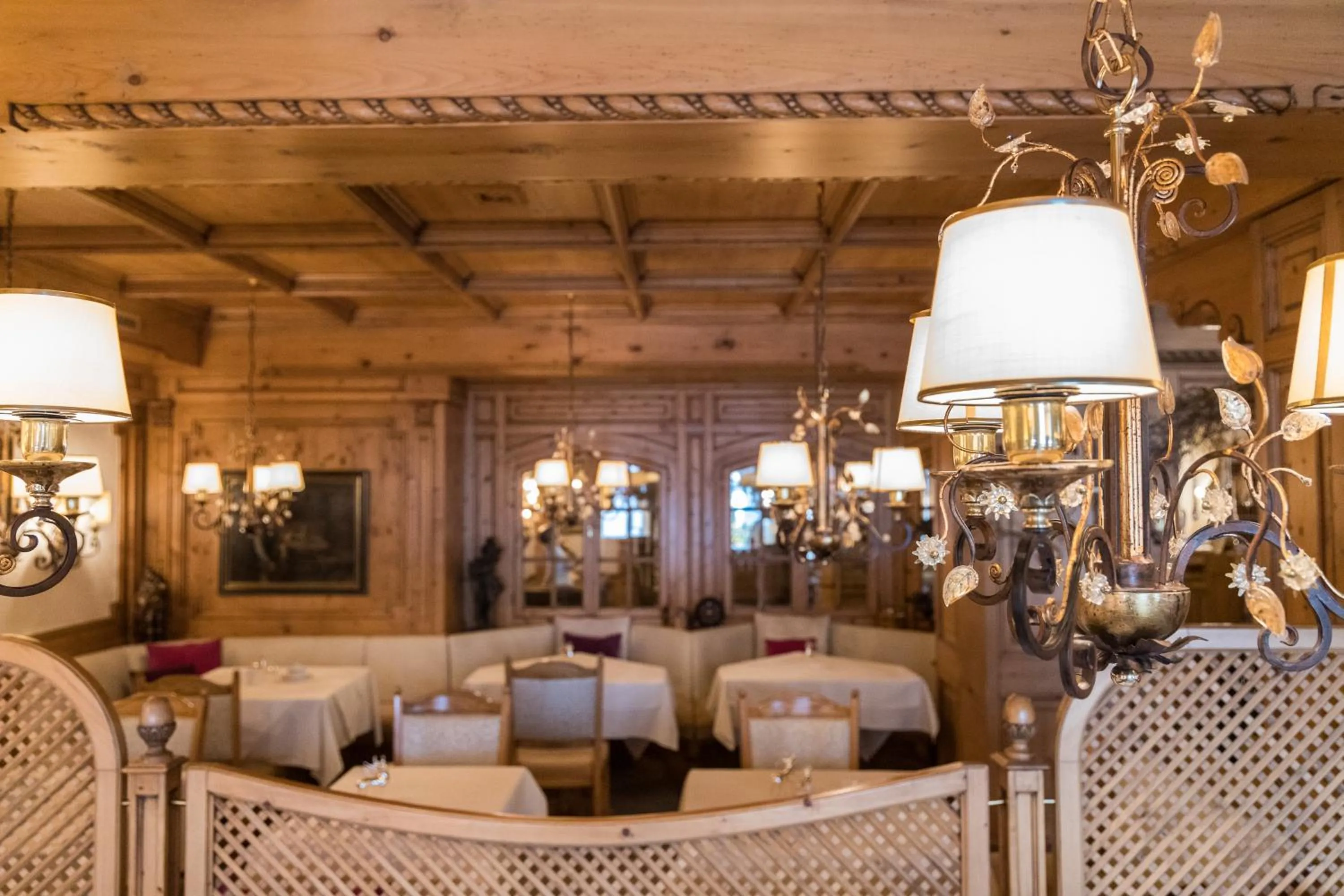 Restaurant/places to eat in Pfefferkorn's Hotel