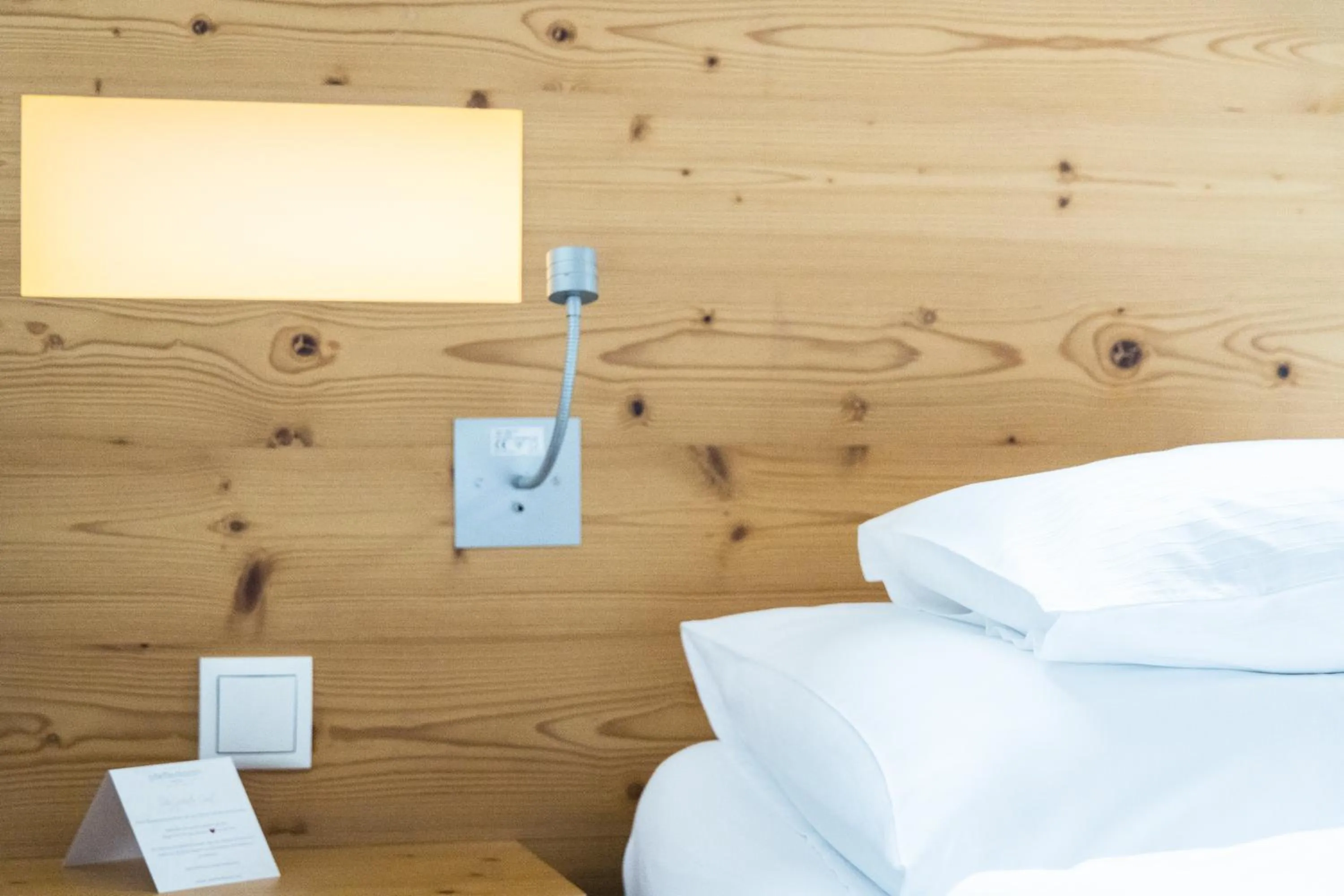 Photo of the whole room, Bed in Pfefferkorn's Hotel