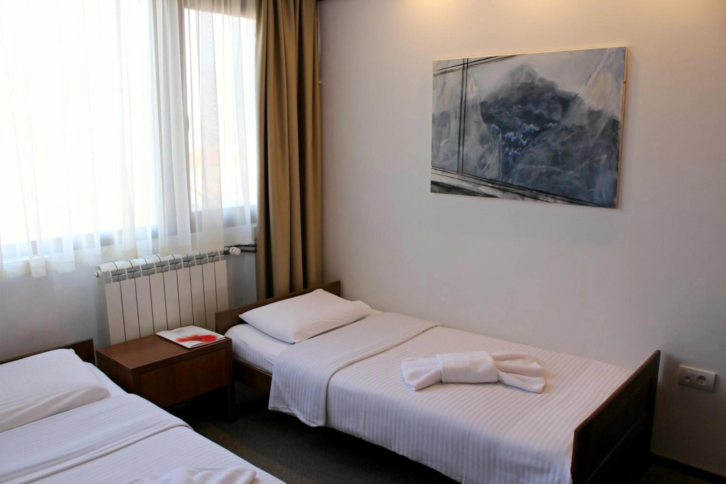 Bedroom, Bed in Hotel Happy