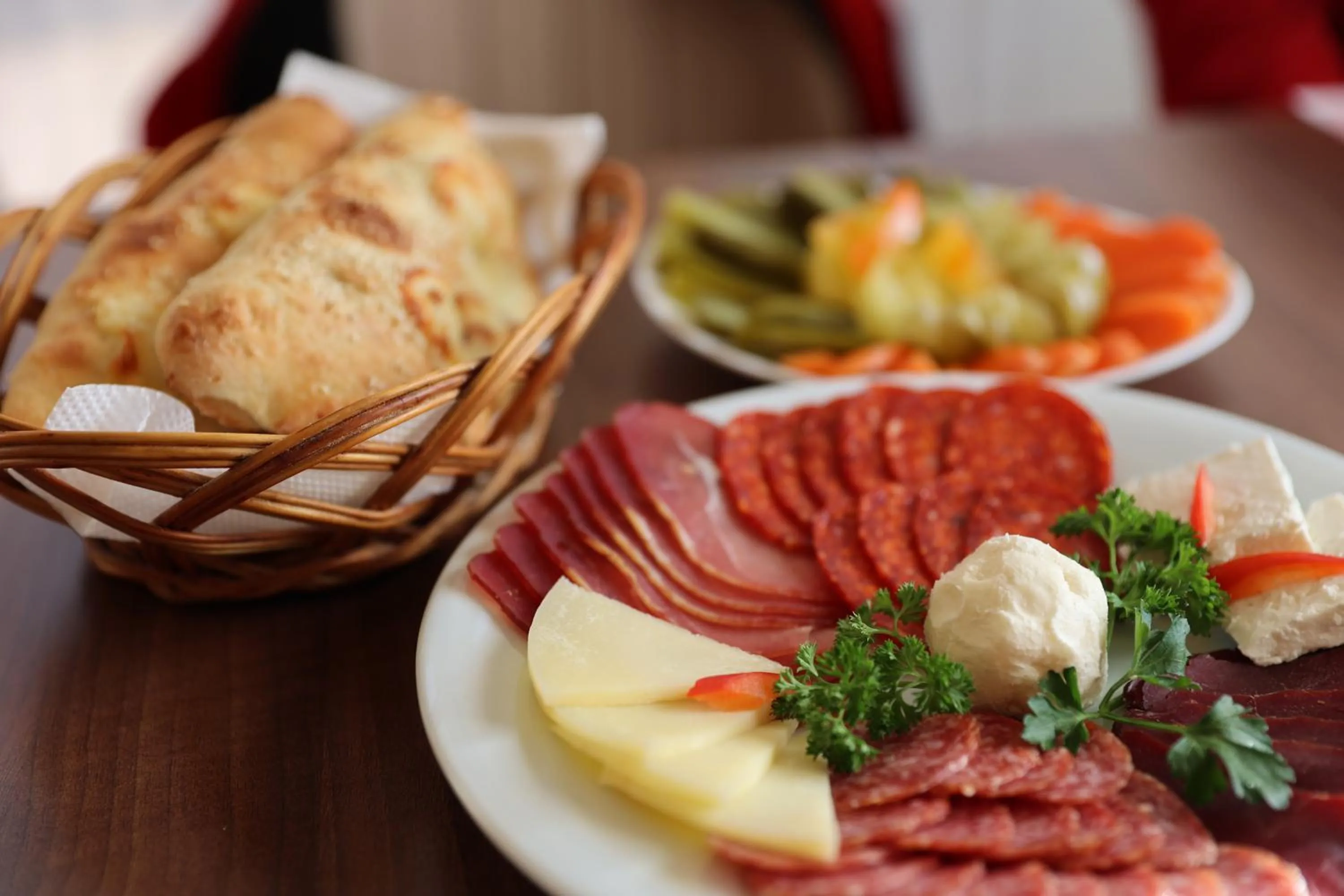 Food and drinks in Hotel Happy