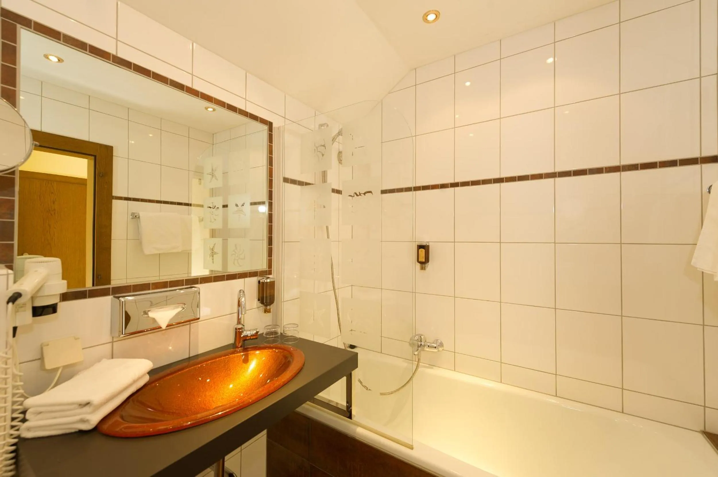 Shower in Genusshotel Almrausch