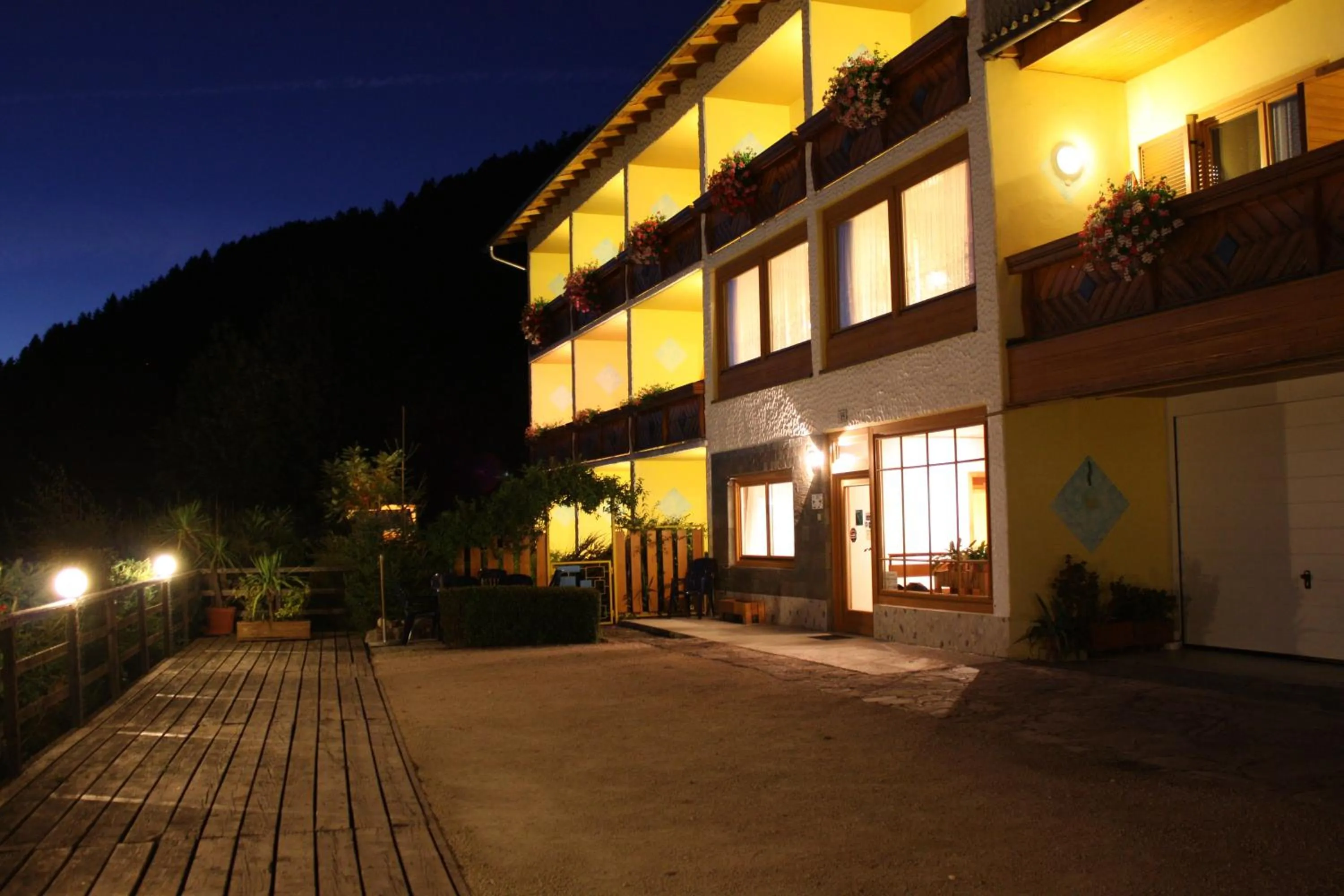 Facade/entrance in Pension zum Mühlrad
